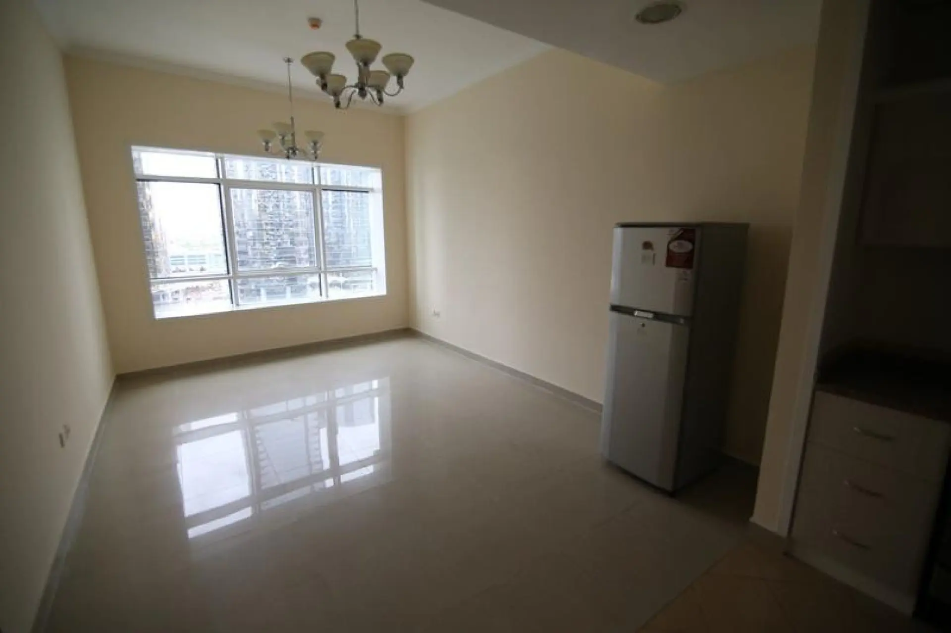 1 CH Lake City Towers JLT – Appartement Dubai (1/7)