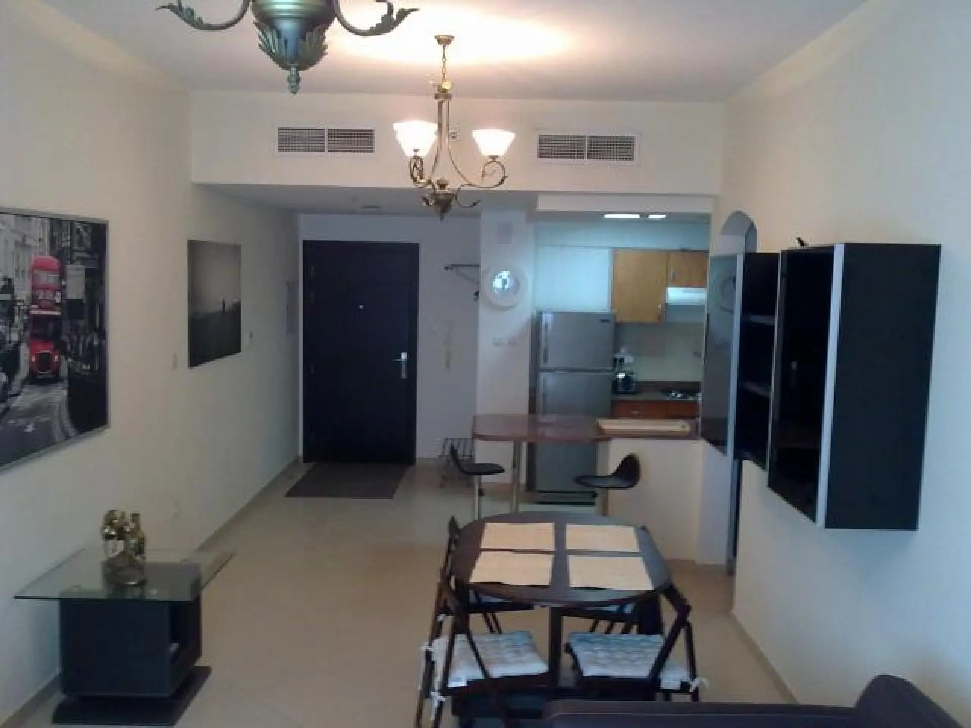 Appartement 2 pièces meublé sur la Marina à très bon prix – Appartement Dubai (1/8)