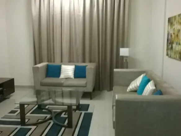 Très jolie appartement 2 pièces à louer – Appartement Dubai (1/6)