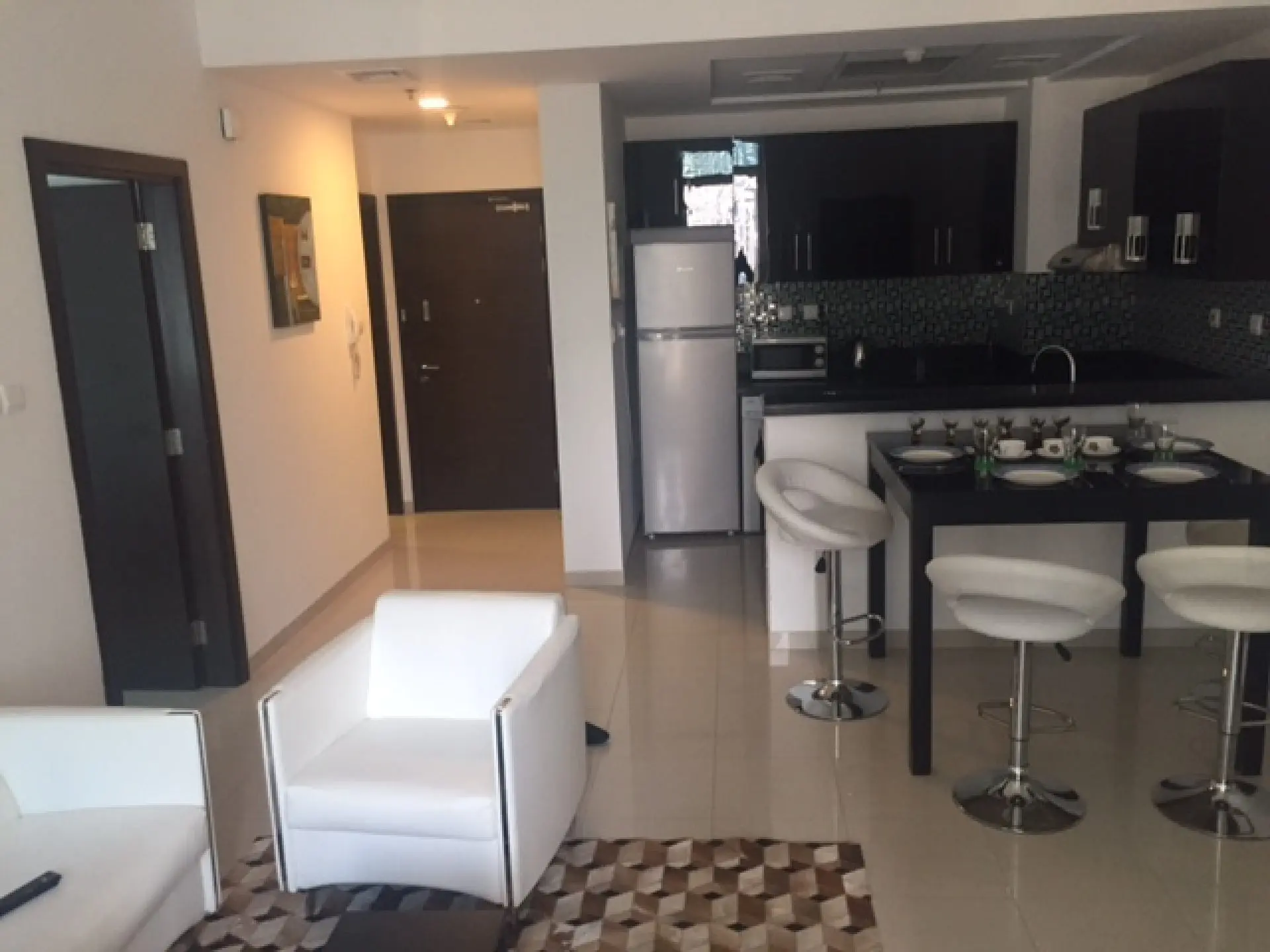Superbe 2 pièces meublé avec vue mer – Appartement Dubai (3/10)