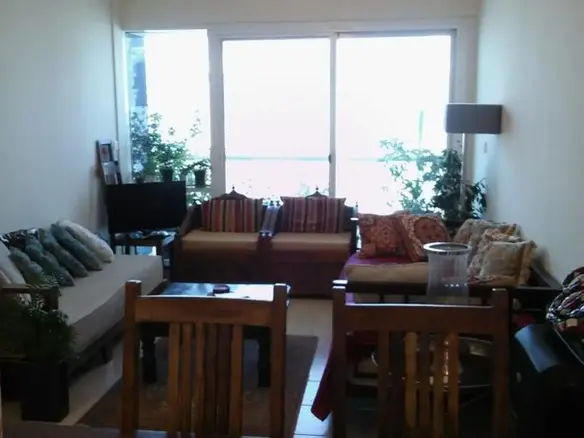 Une belle chambre à JLT avec vue sur le lac – Appartement Dubai (1/7)