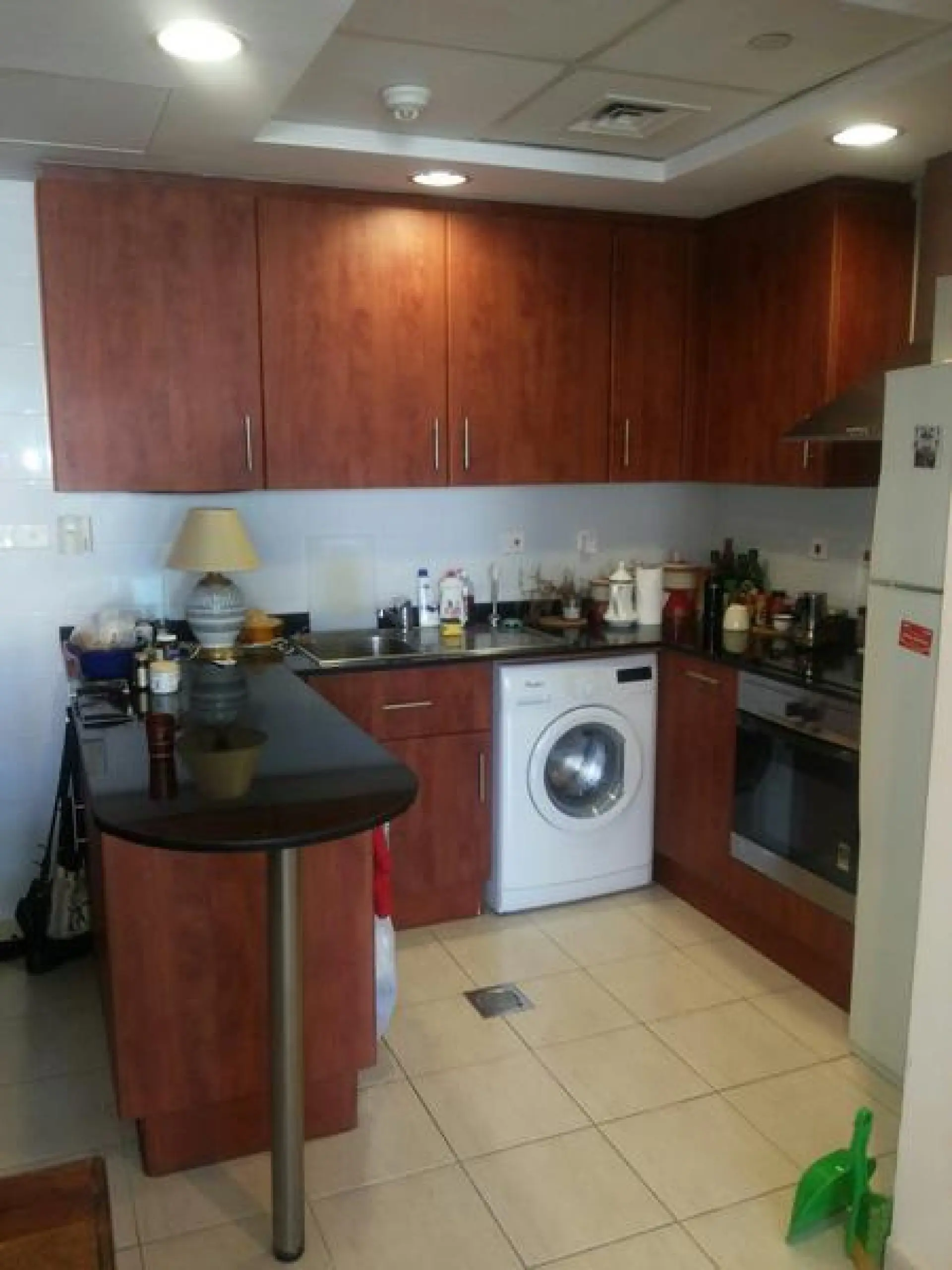 Une belle chambre à JLT avec vue sur le lac – Appartement Dubai (5/7)