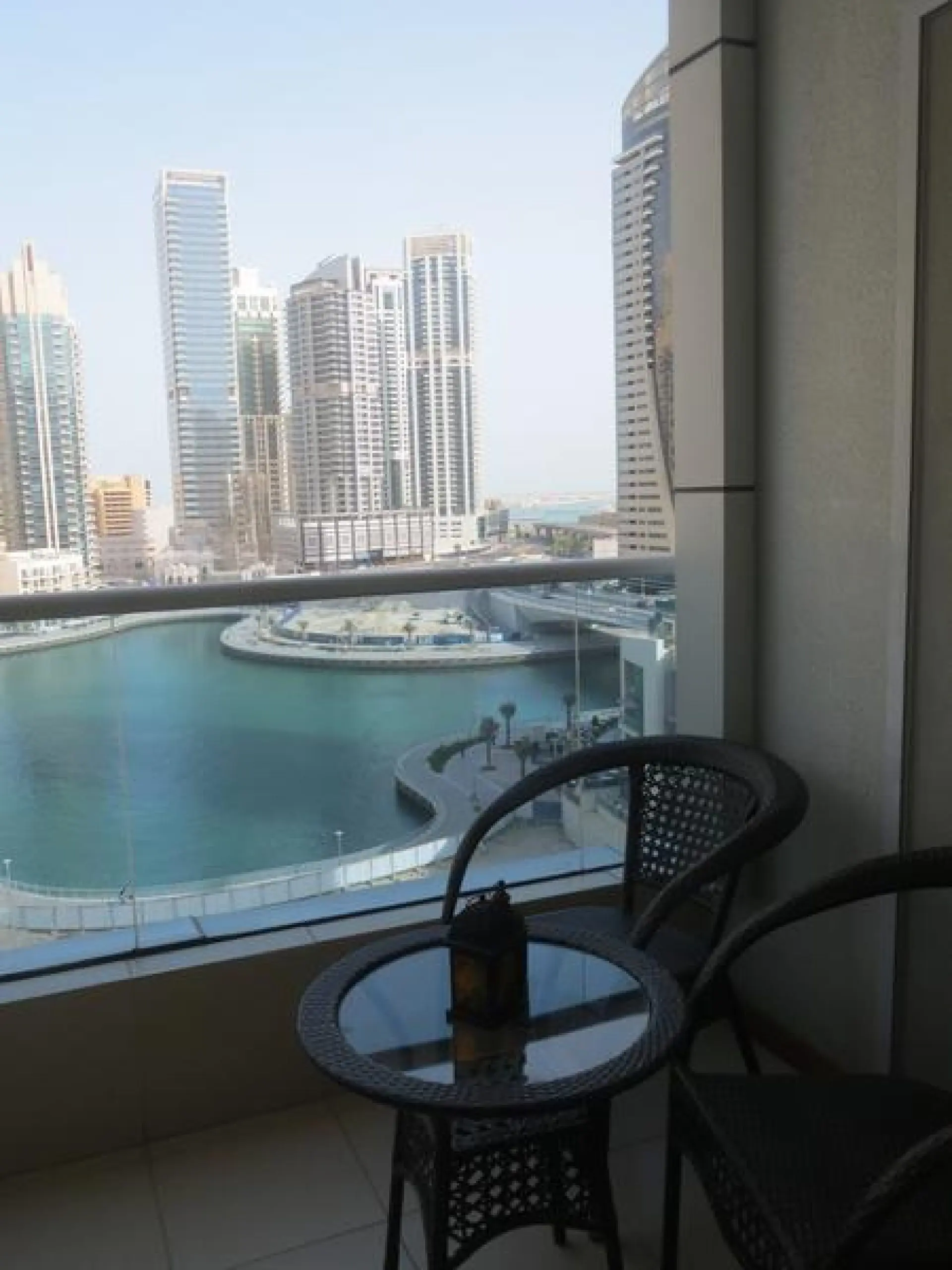Refroidisseur et Gas gratuit, Pleine vue sur la marina – Appartement Dubai (5/6)