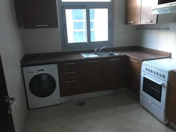 Super affaire! Grand studio de 46 m2 à louer – Appartement Dubai (1/6)