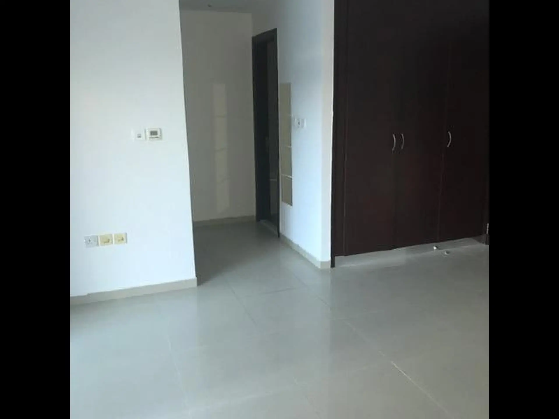 main3-1590742157457 Super affaire! Grand studio de 46 m2 à louer – Appartement Dubai (4/6)