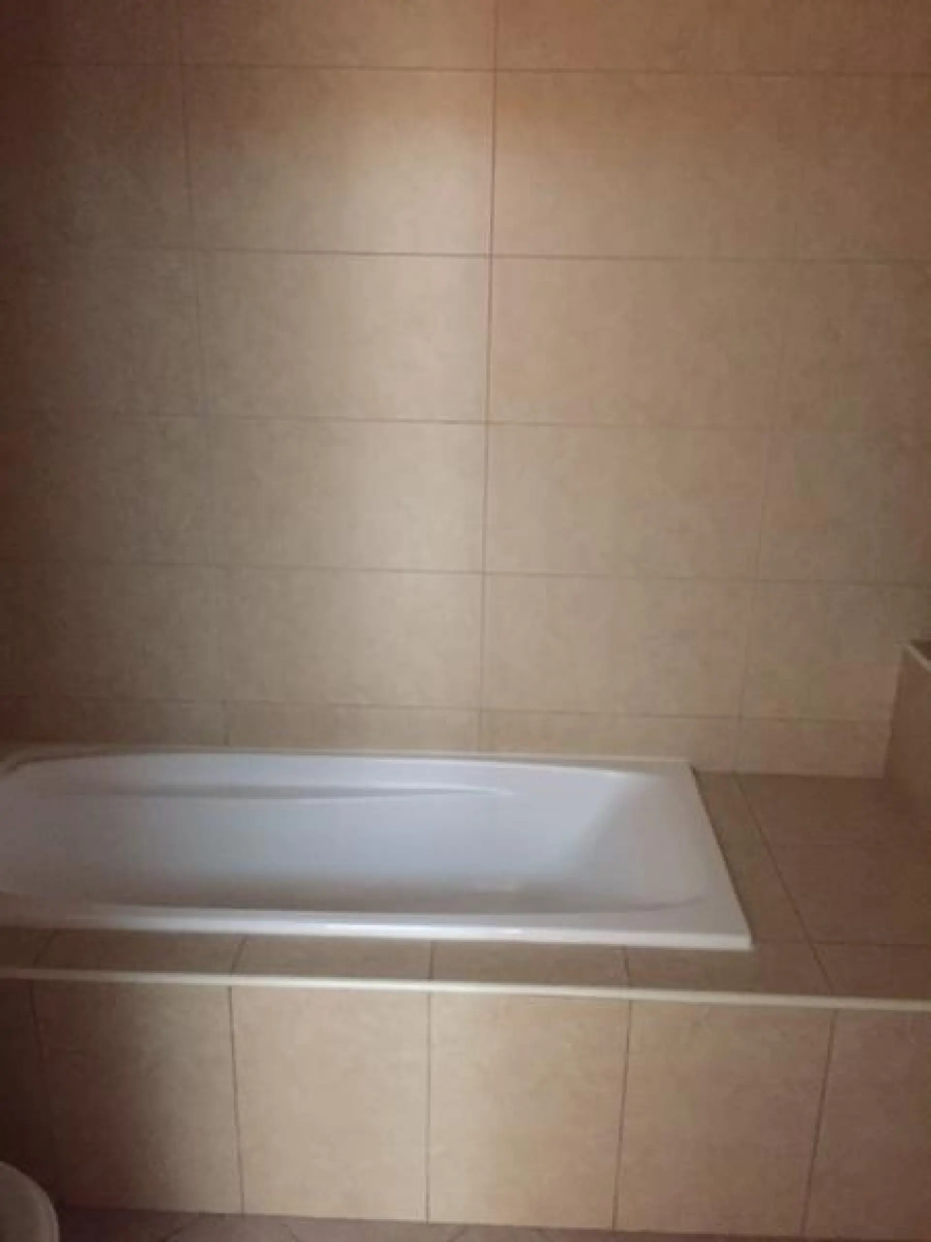 main6-1590742531119 Grand appartement de 2 chambres avec pleine vue sur le lac – Appartement Dubai (7/8)