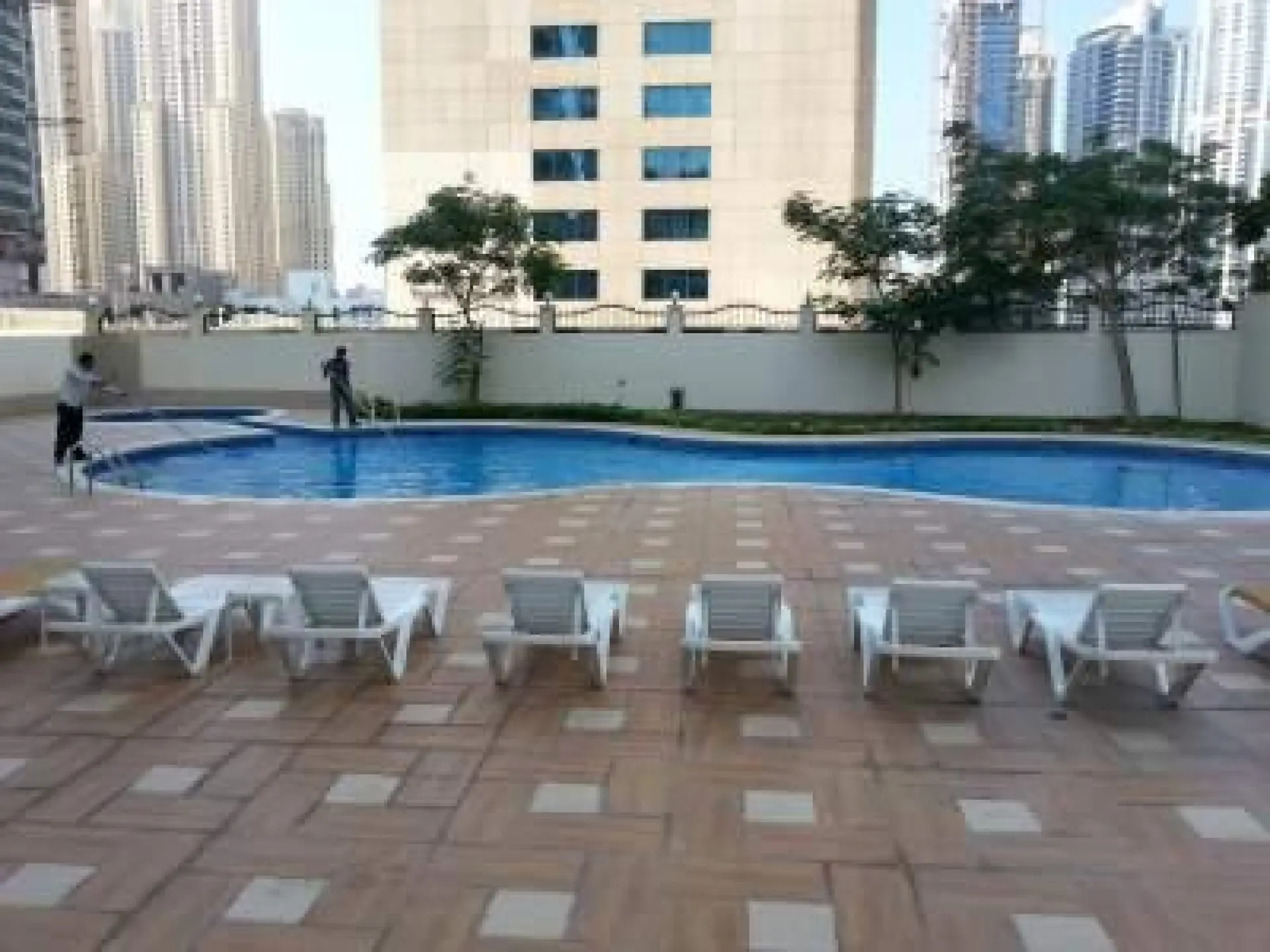 *APPARTEMENT A UNIQUE JARDIN PRIVE A DUBAI MARINA* BELLE LOCATION – Appartement Dubai (2/3)