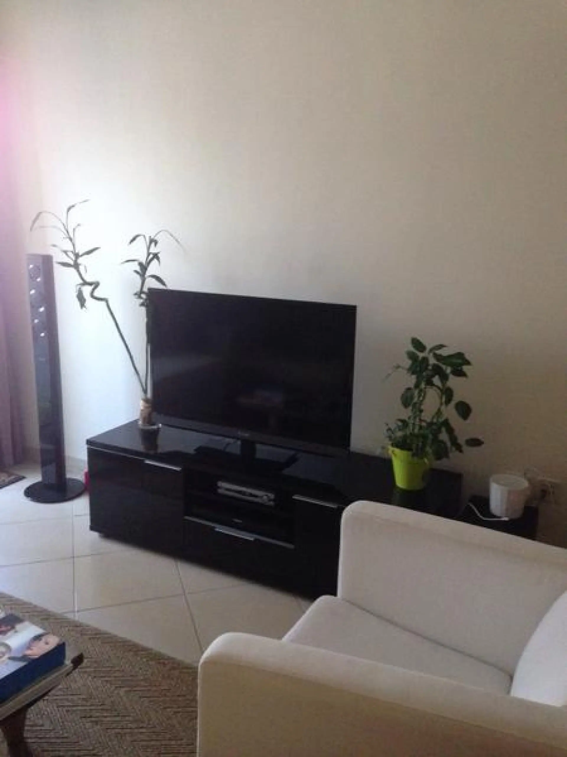 md63-1590745054276 Bel appartement entièrement meublé – Appartement Dubai (4/10)