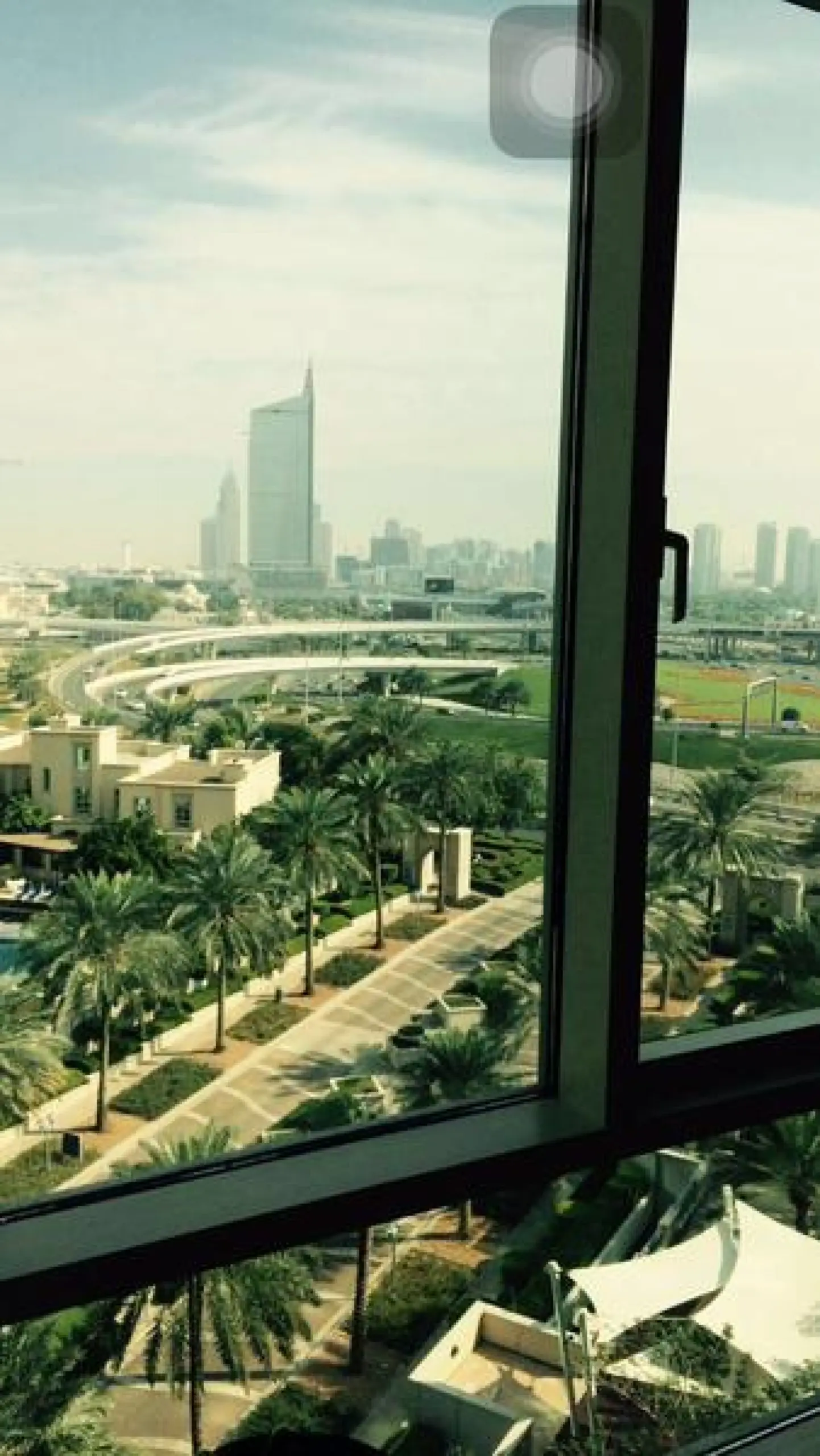 CH+salle d'étude, Pleine vue sur la Marina, à vendre pour 3.950M ou à louer pour 215K en 1 chèque – Appartement Dubai (5/6)