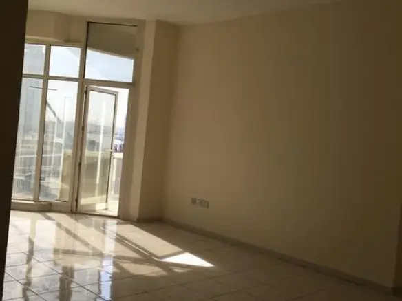 Marina Pearl - Studio - avec balcon à 56k aed seulement – Appartement Dubai (1/8)