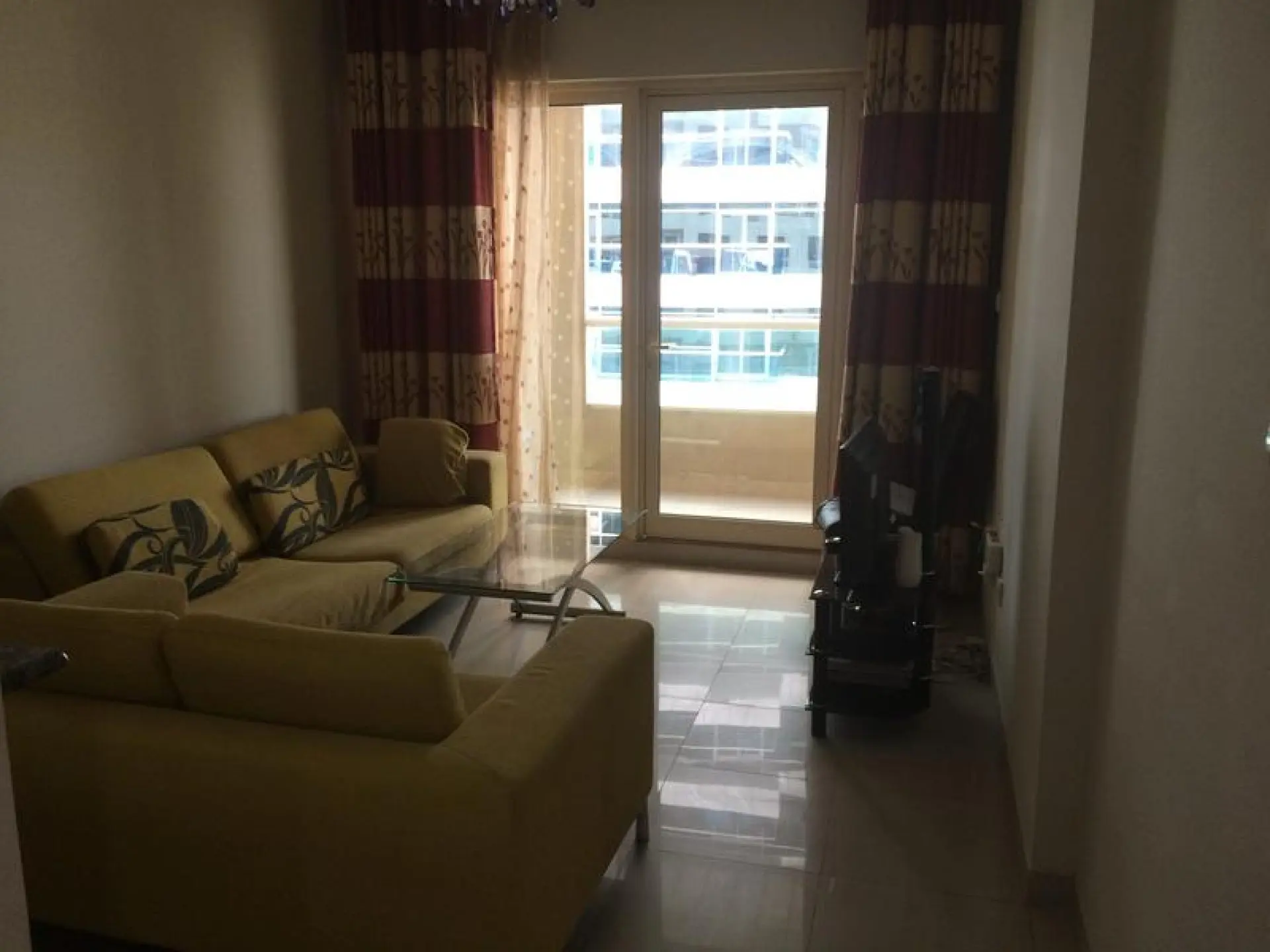 Le moins cher dans le marché, meublée 2CH + salle de stockage à louer à Marina – Appartement Dubai (8/9)
