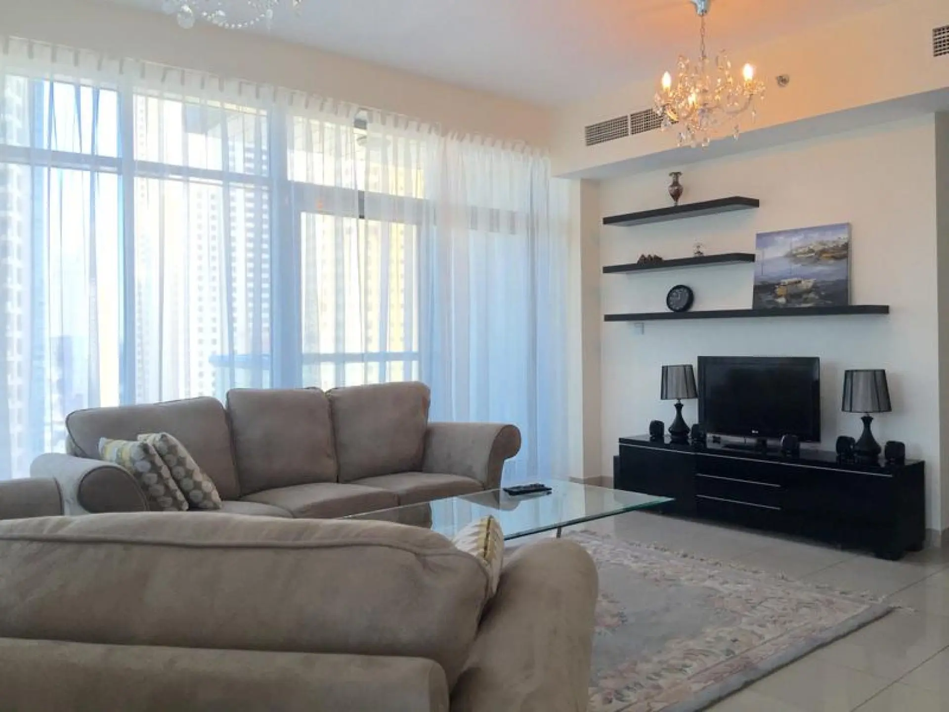 Luxueuse 2 chambres disponible pour une location – Appartement Dubai (3/10)