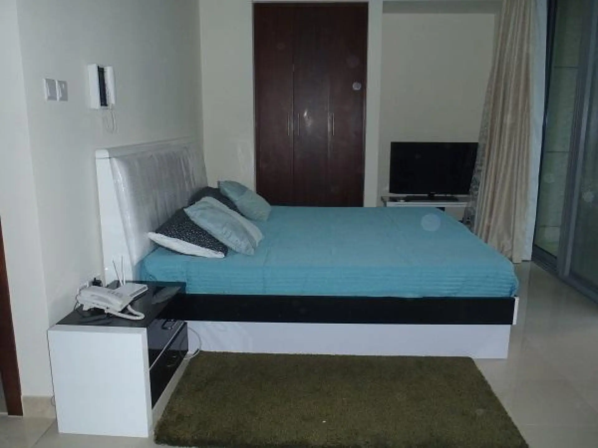 srt5-1590744523491 Studio STANDPOINT - 2 options: meublé ou non meublé - Downtown Dubai - vacant 18 avril 16 – Appartement Dubai (6/10)