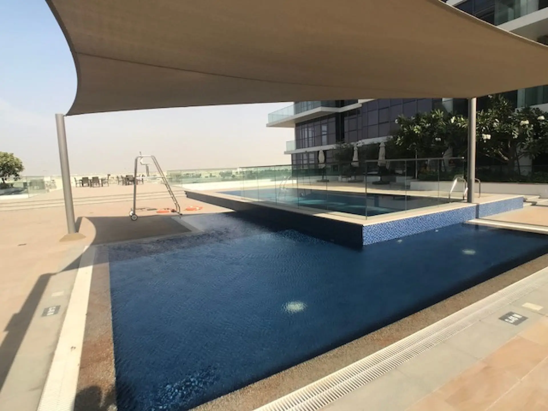 Splendide 2 chambres dans une residence privée avec golf international – Appartement Dubai (2/11)