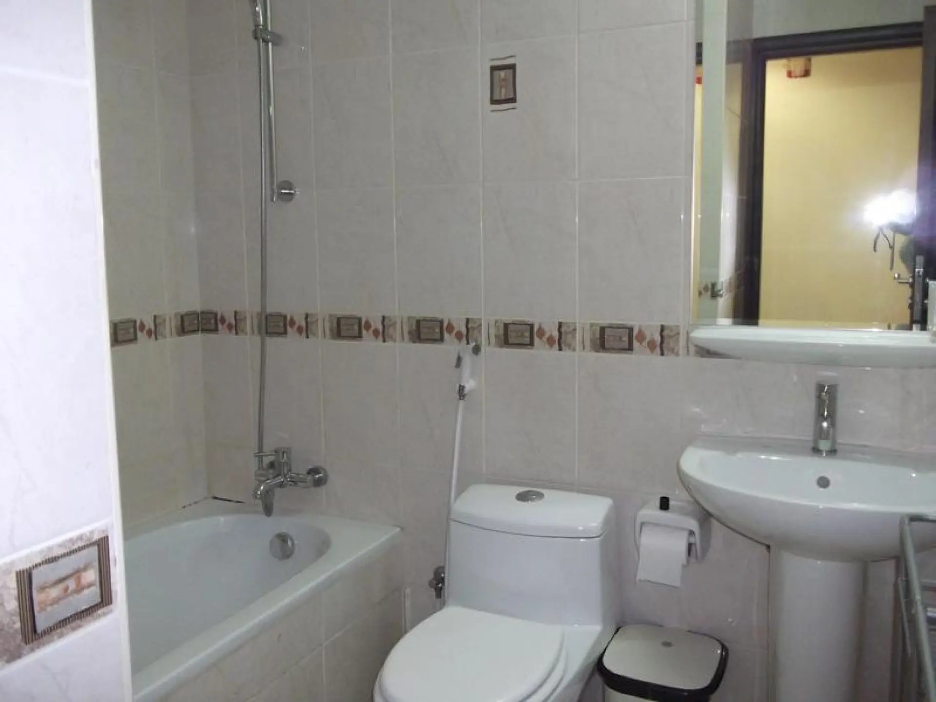 tp7-1590744730259 JLT 2ch Palladium près du Métro – Appartement Dubai (8/10)