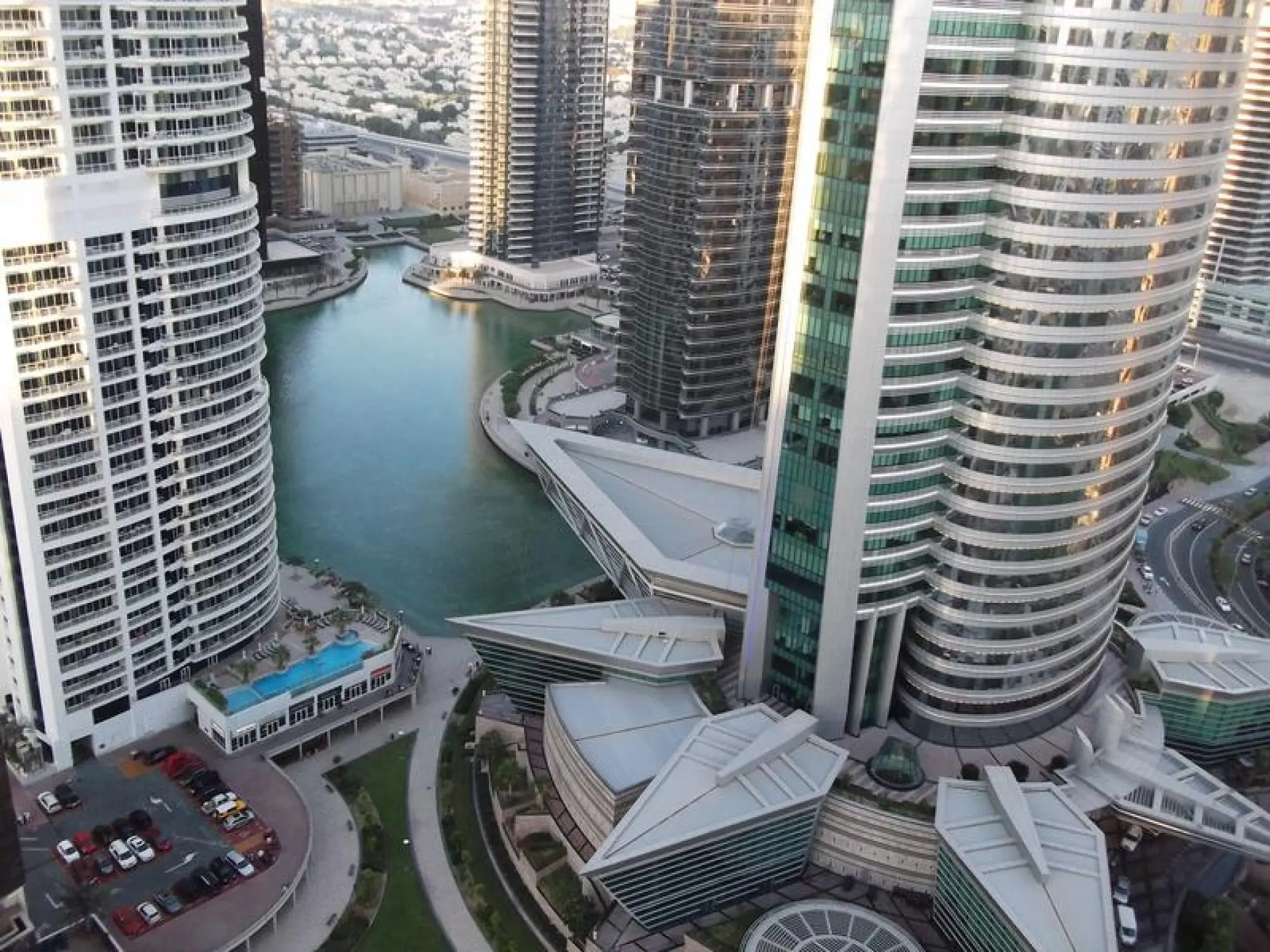 tp8-1590744731259 JLT 2ch Palladium près du Métro – Appartement Dubai (9/10)