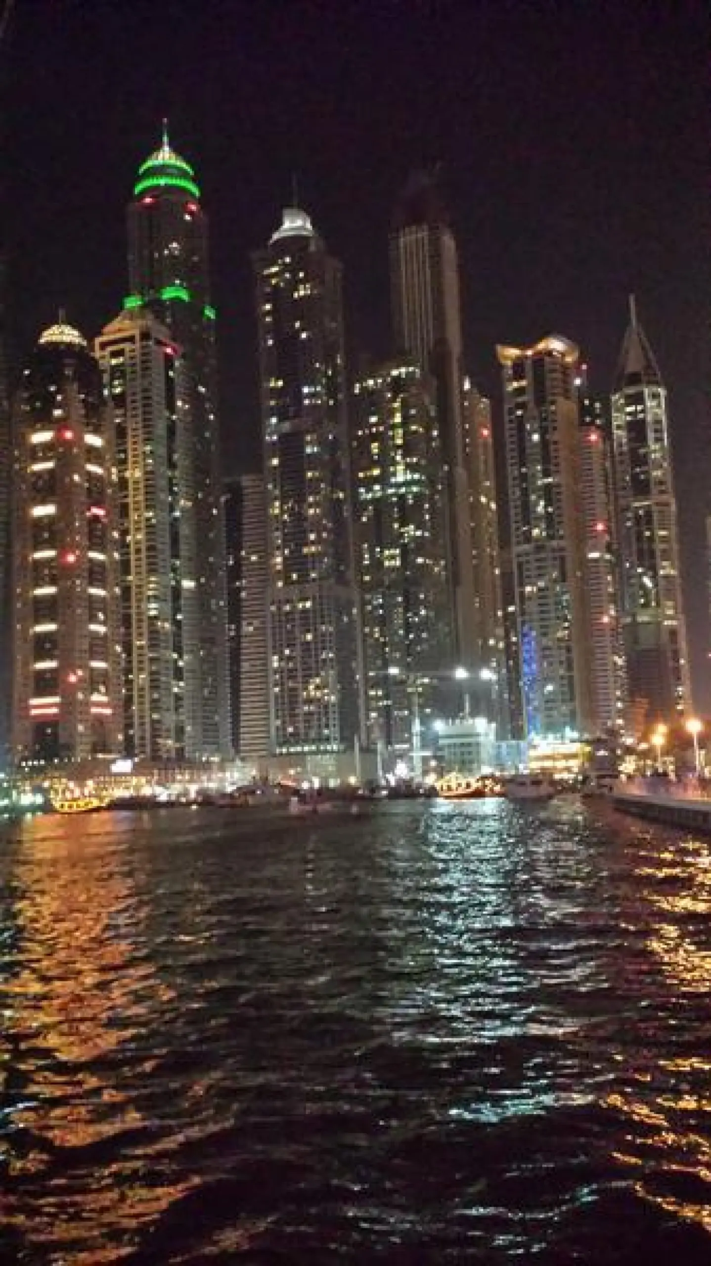2 belles chambres avec vue sur la mer et sur le palm à princess tower – Appartement Dubai (5/10)