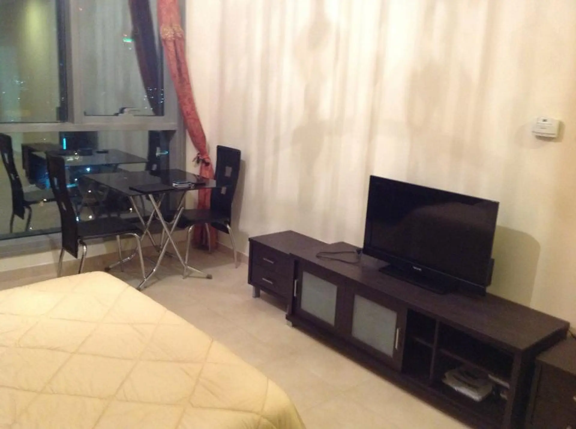 zt4-1590744803494 Très joli studio meublé à louer à Dubai Marina Zumurd – Appartement Dubai (5/7)