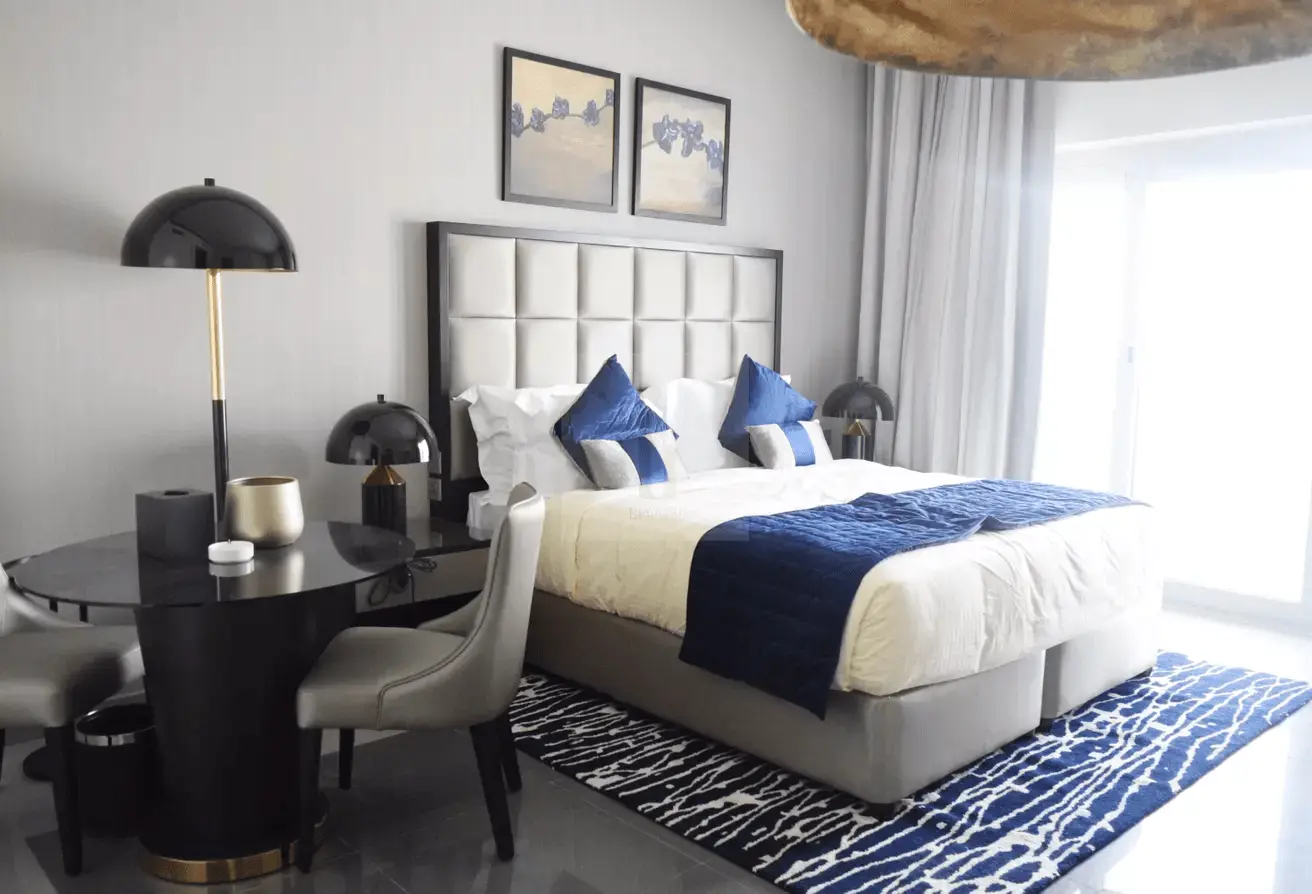 STUDIO MEUBLÉ DE 45 M2 À 5 MINUTES DU CENTRE STUDIO MEUBLÉ DE 45 M2 À 5 MINUTES DU CENTRE – Appartement Dubai (1/10)