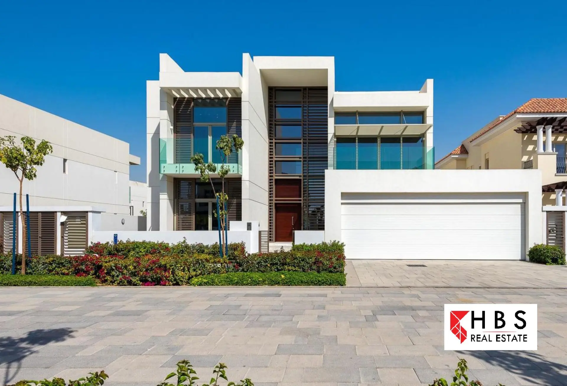 Opportunité exceptionnelle à District One : Villa contemporaine 500m2 – 5 chambres à proximité du lagon. FRAIS DE NOTAIRE OFFERTS Opportunité exceptionnelle à District One: Villa contemporaine 500m2 - 5 chambres à proximité du lagon. FRAIS DE NOTAIRE OFFE