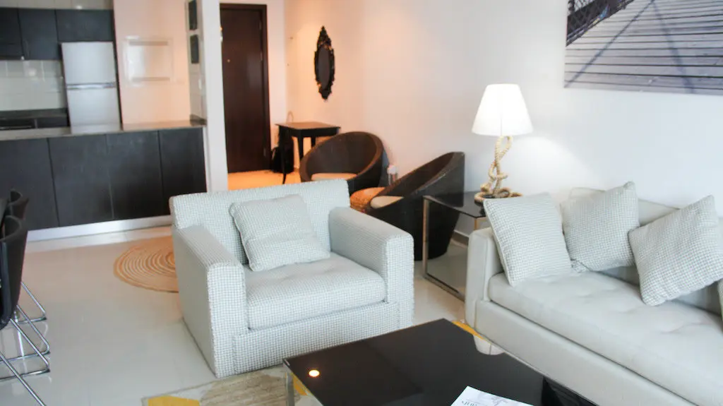 2bedMarina2-1590746743382 2 bedrooms sur la Marina entièrement meublé – Appartement Dubai (3/10)
