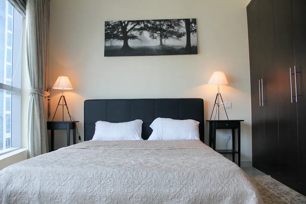 2bedMarina6-1590746753382 2 bedrooms sur la Marina entièrement meublé – Appartement Dubai (6/10)