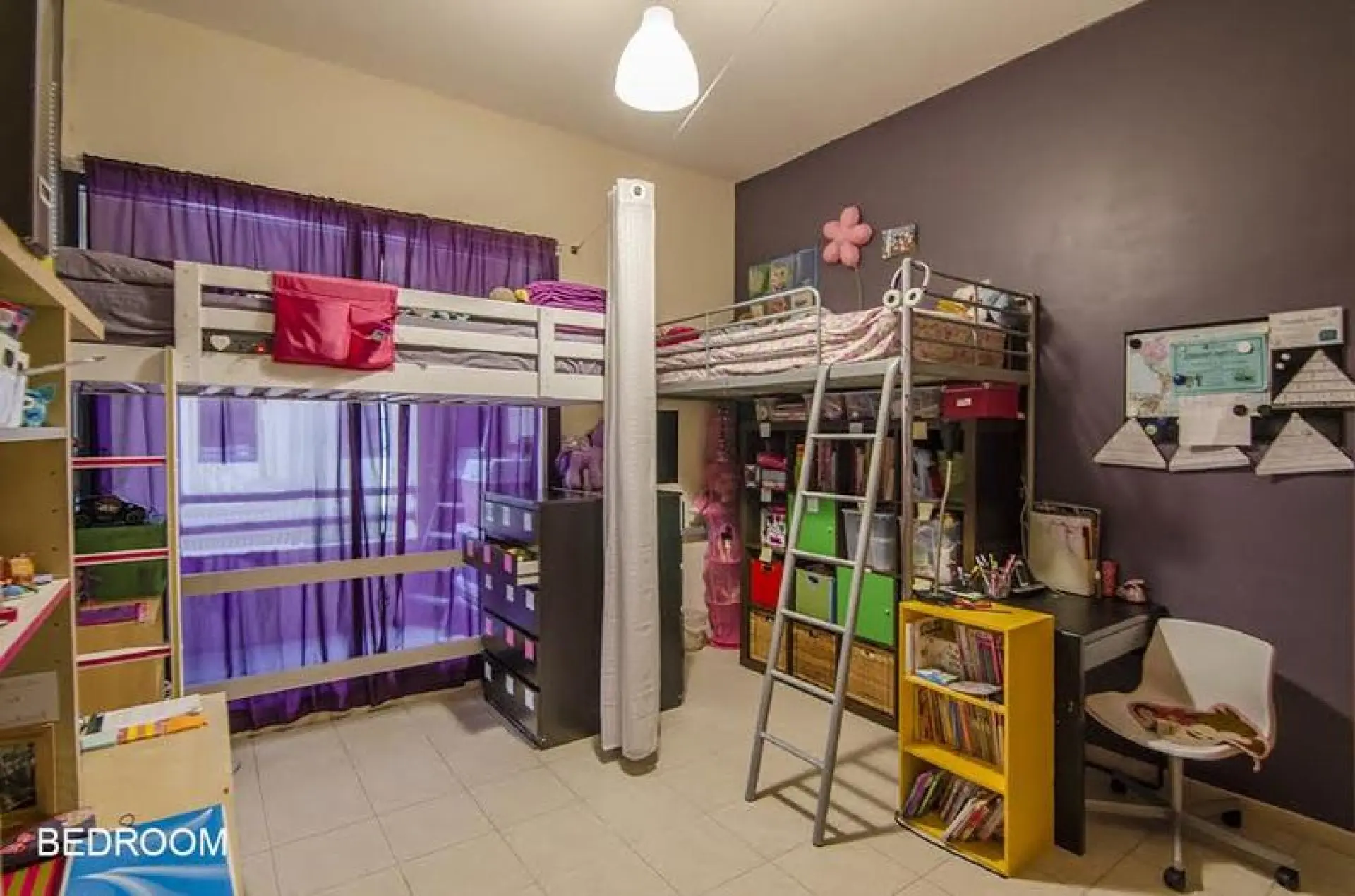 alj41-1590742578121 3 ch + bureau + cour intérieur – Appartement Dubai (2/9)
