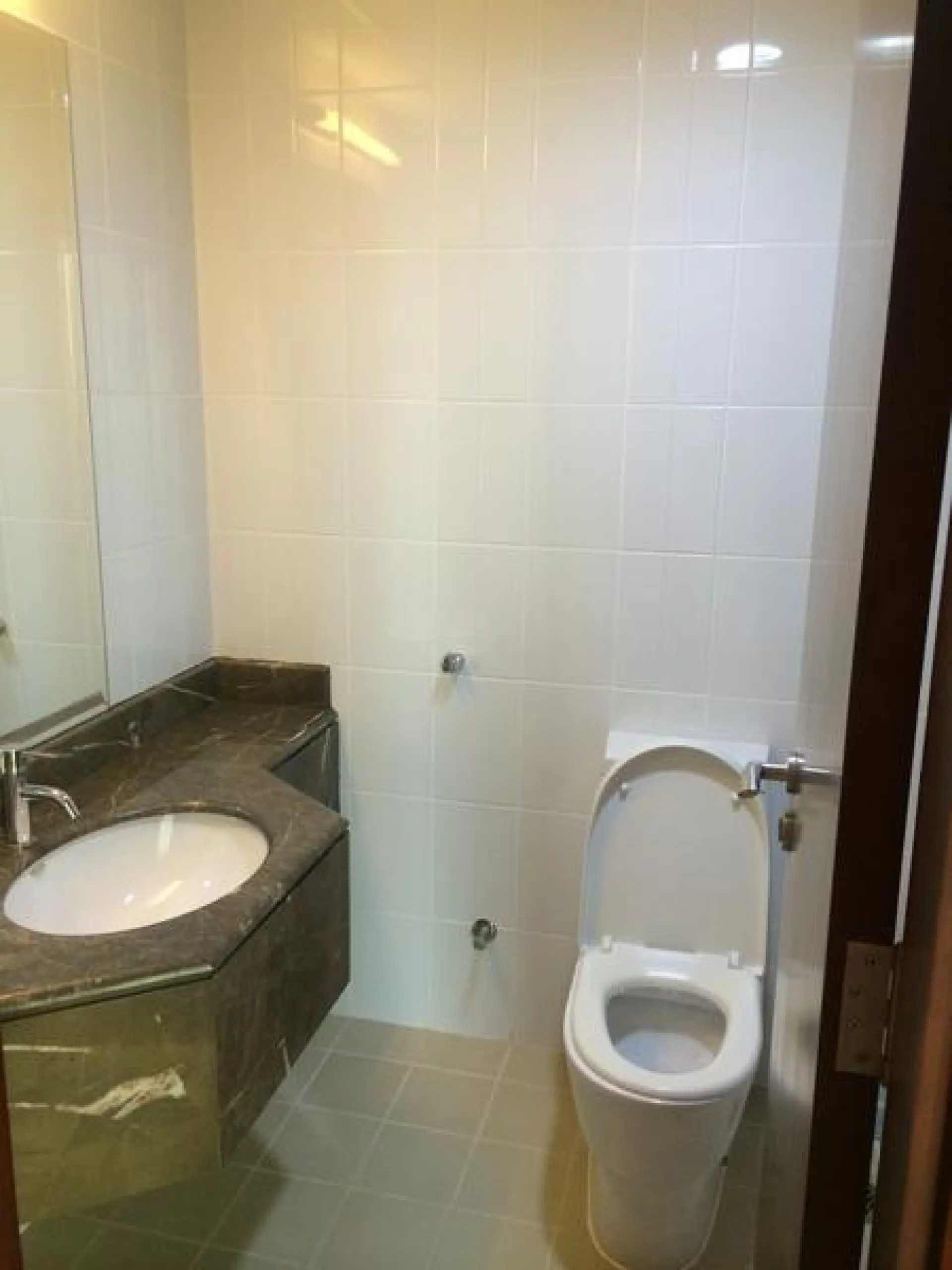 Urgent 2 chambres à Al Najoom Tower vue sur Burj Khalifa – Appartement Dubai (7/8)