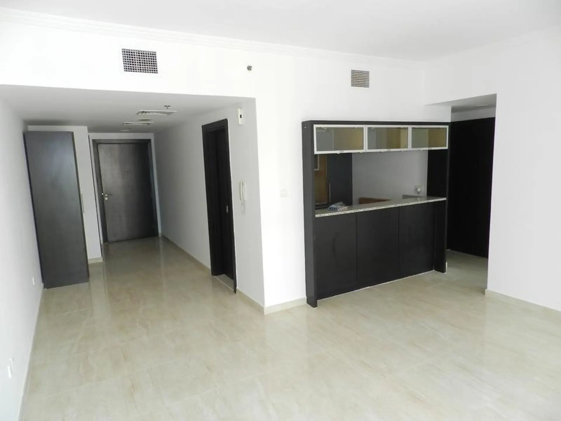 1 CH- Unité rare - Majara 5 - Vacant - Vue sur la Marina – Appartement Dubai (4/10)