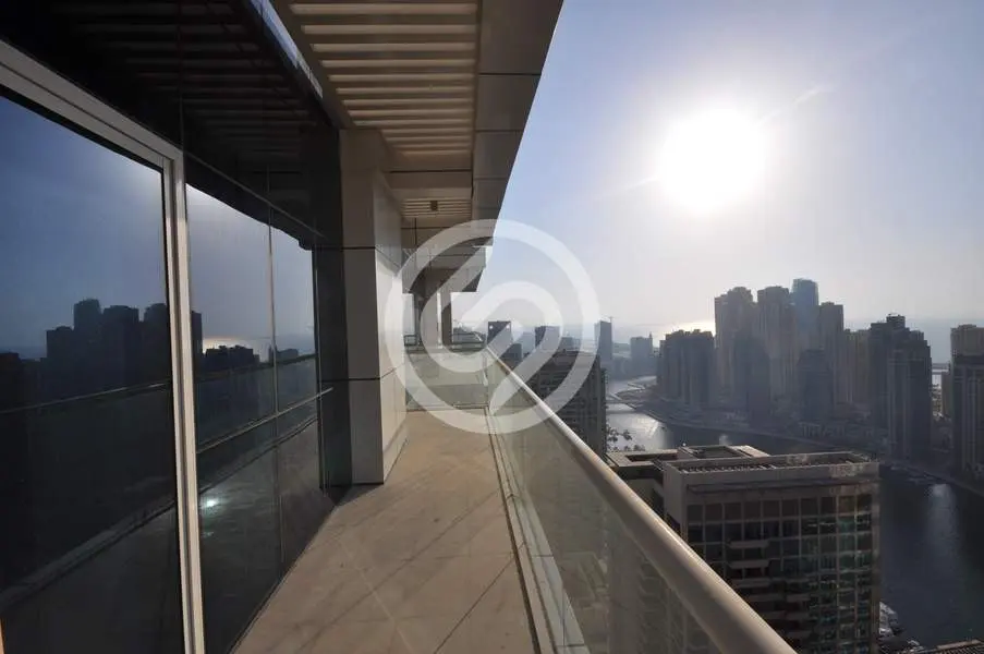Somptueuse Penthouse à vendre à Dubai Marina Somptueuse Penthouse à vendre à Dubai Marina – Appartement Dubai (1/10)