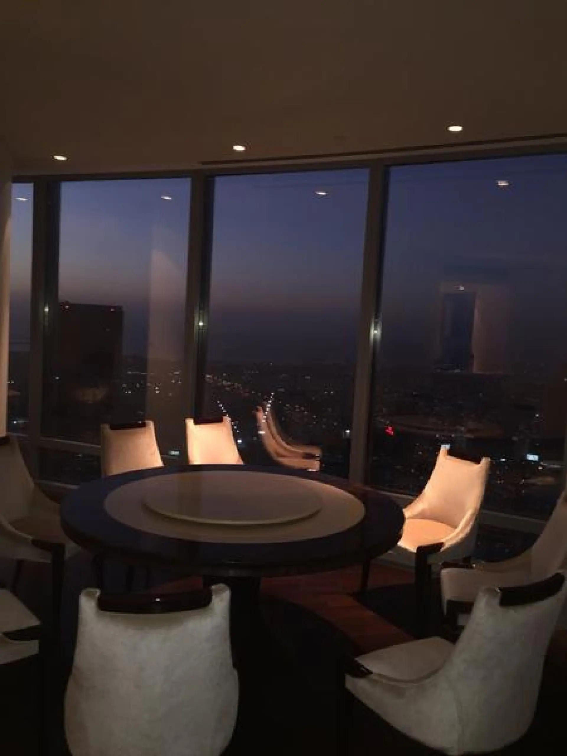 2 CH à Burj Khalifa – Appartement Dubai (5/9)