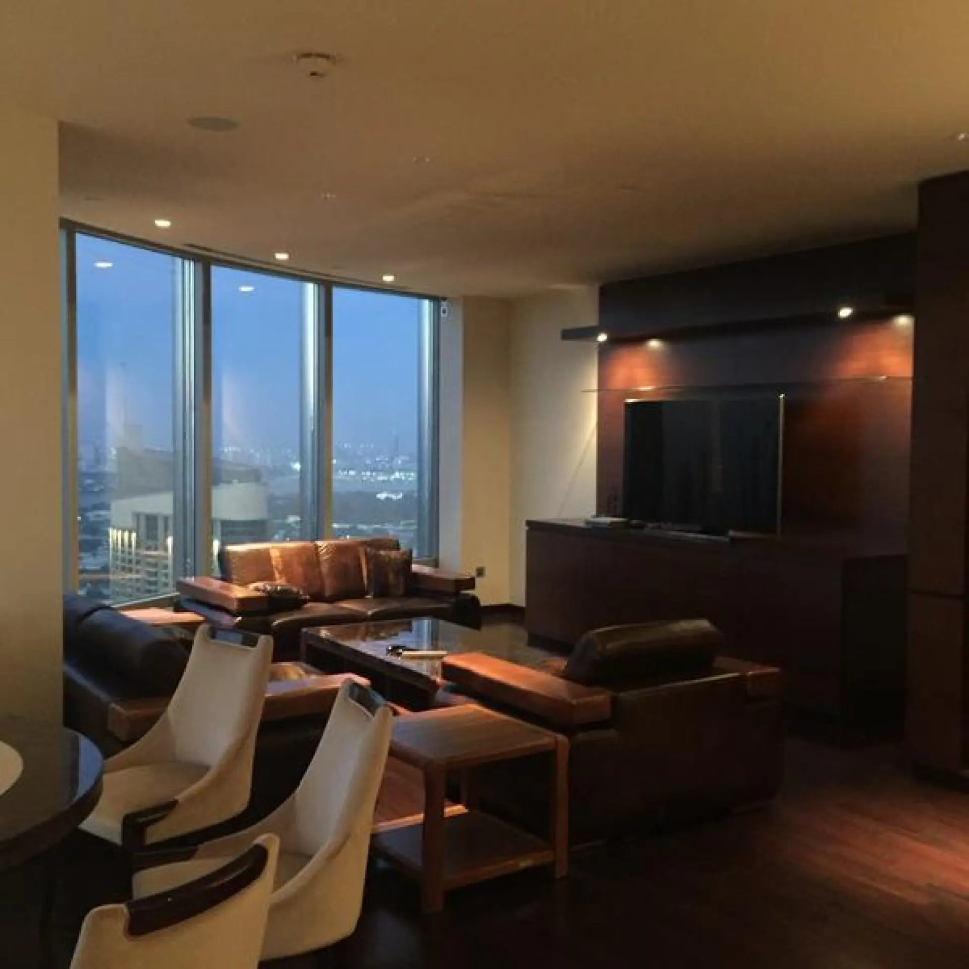 2 CH à Burj Khalifa – Appartement Dubai (7/9)