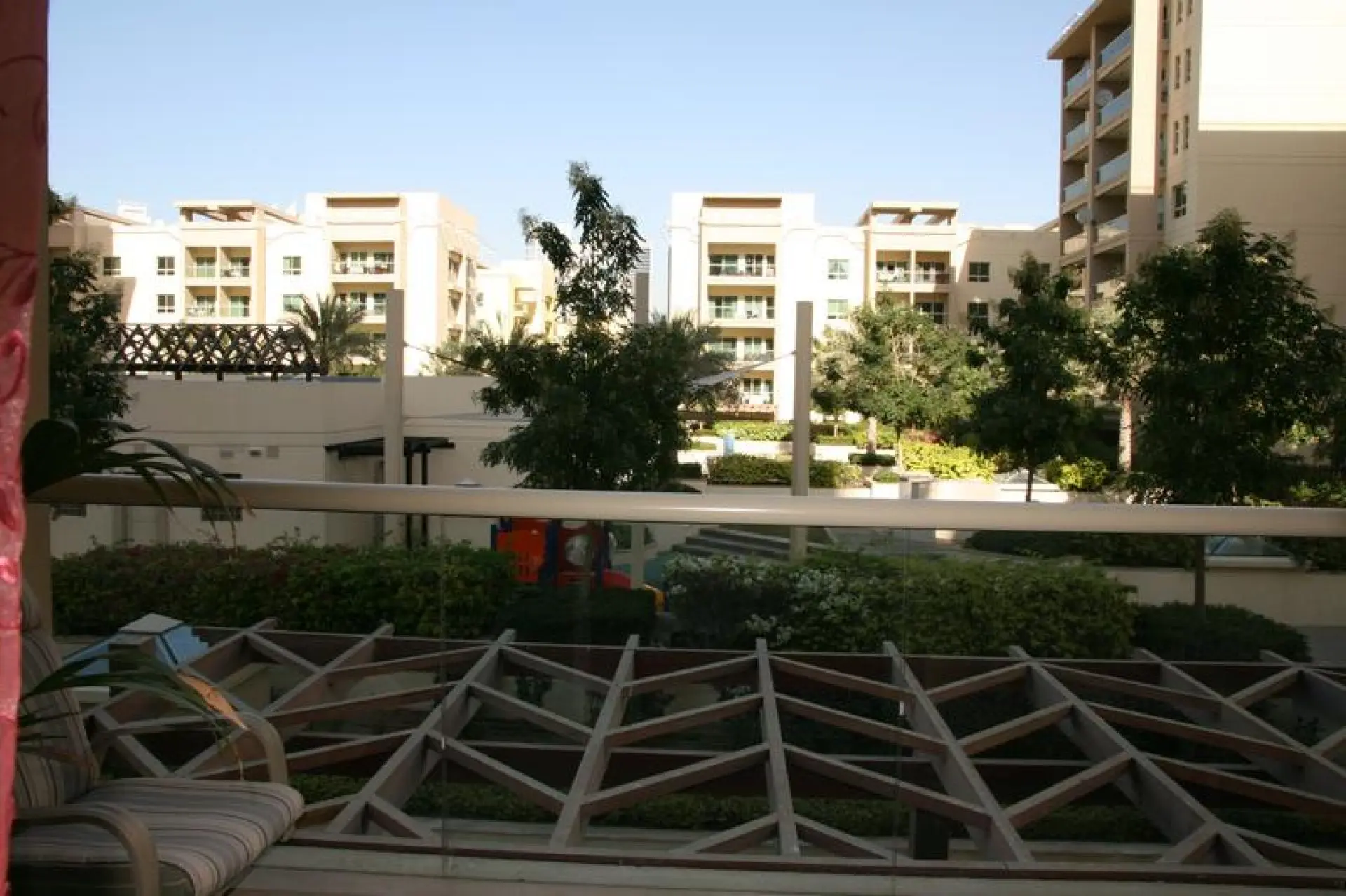 Superbe villa lumineuse, avec piscine dans un des plus beaux quartiers résidentiel de Dubai – Villa Dubai (23/30)