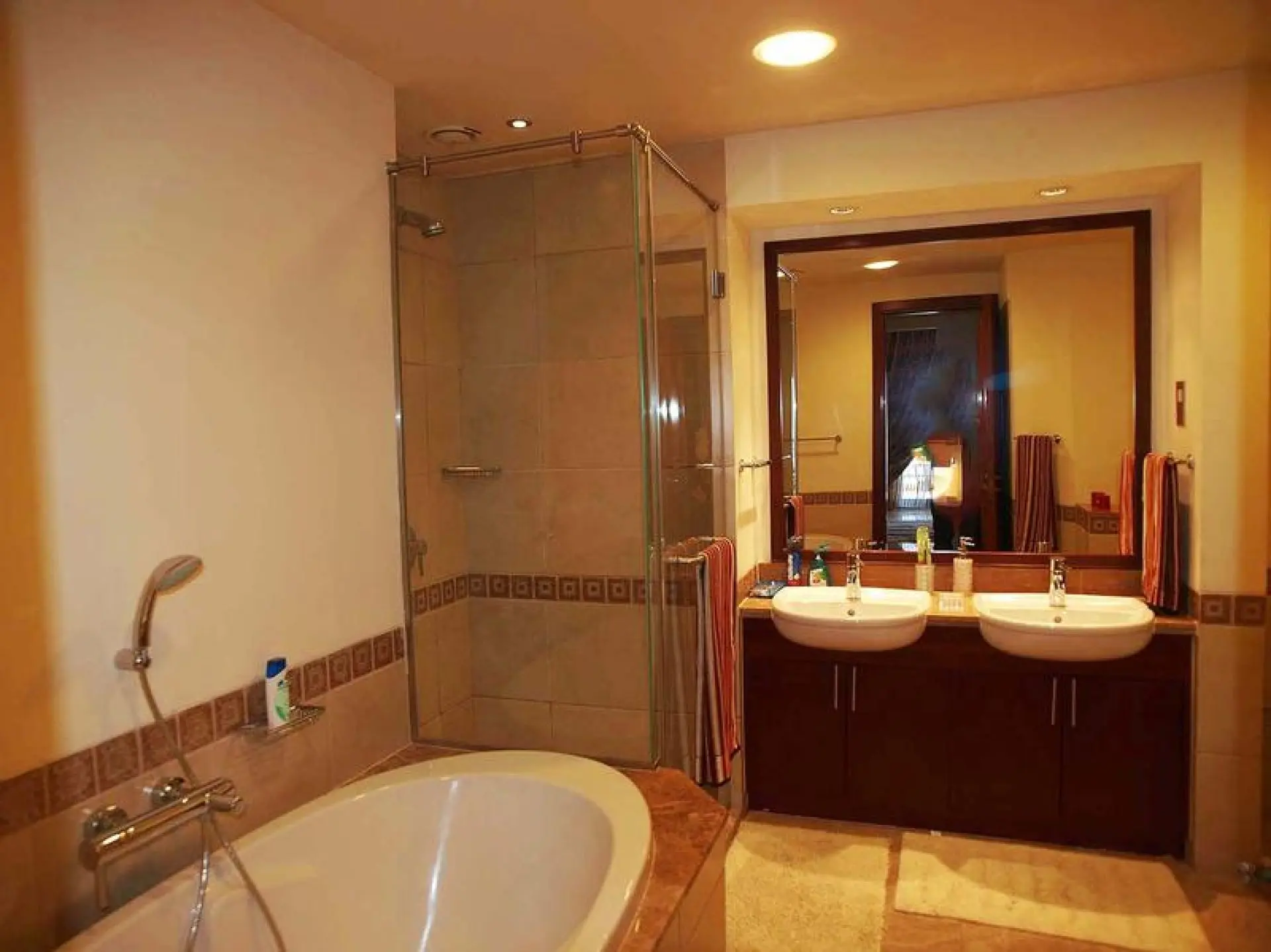 2 CH à Fairmont Residence North dans The Palm Jumeirah – Appartement Dubai (10/10)