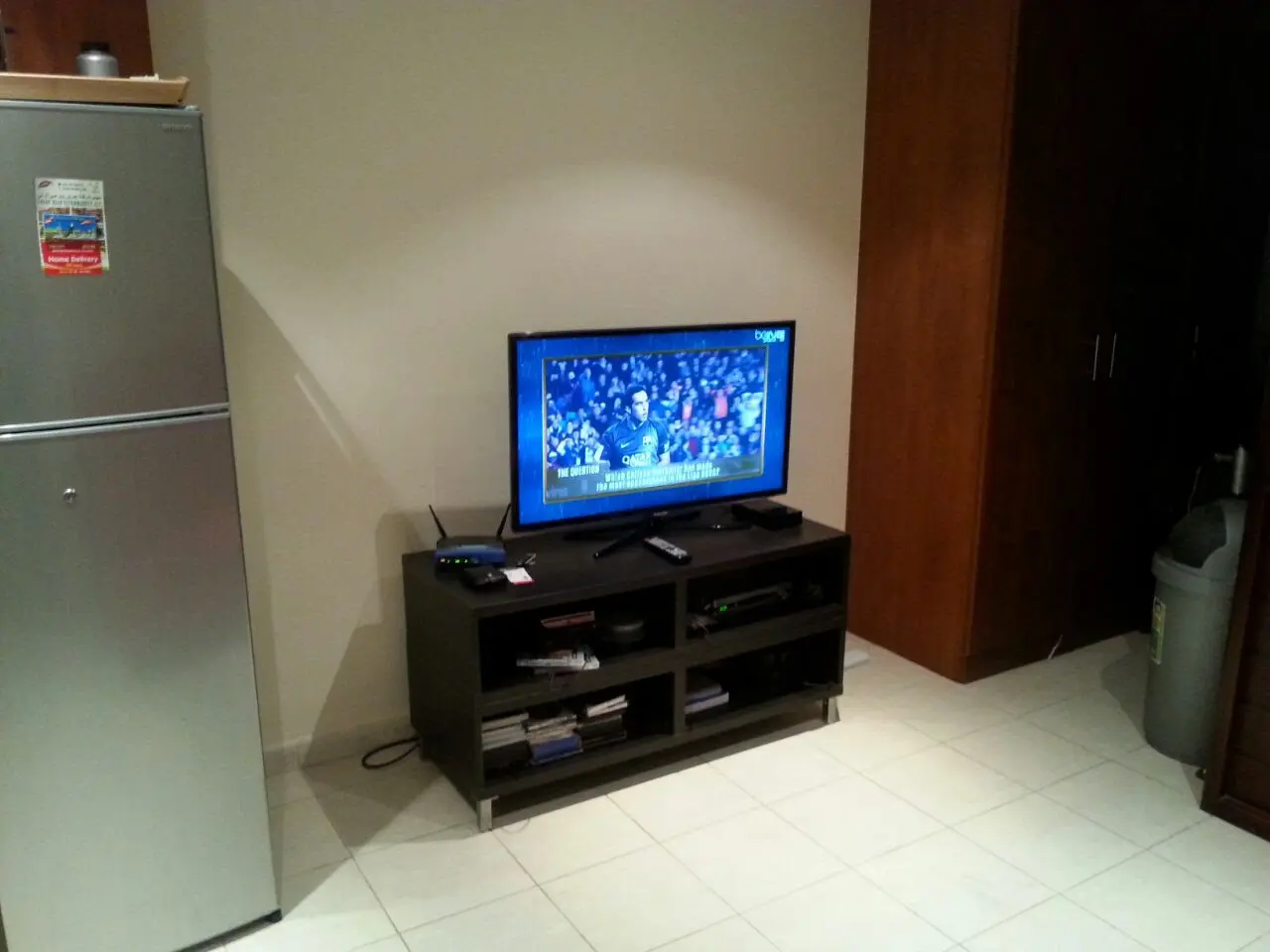 photo2-1590747108519 Très joli studio prix réduit à Jumeirah Lake Towers – Appartement Dubai (2/9)