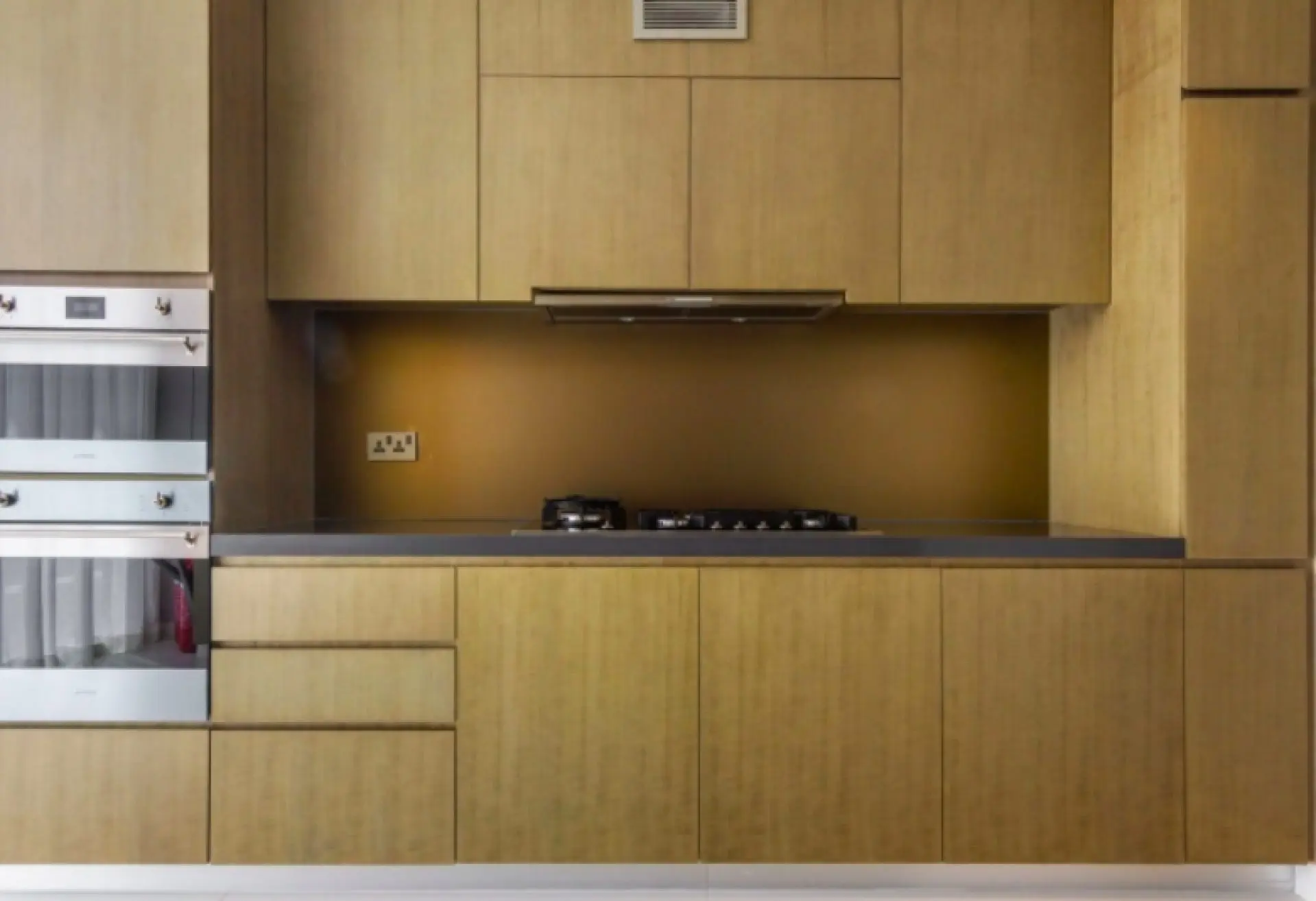 screenshot2020-04-08at105048am-159074174473 Luxueux Penthouse de 3 chambres avec vue mer – Appartement Dubai (21/22)