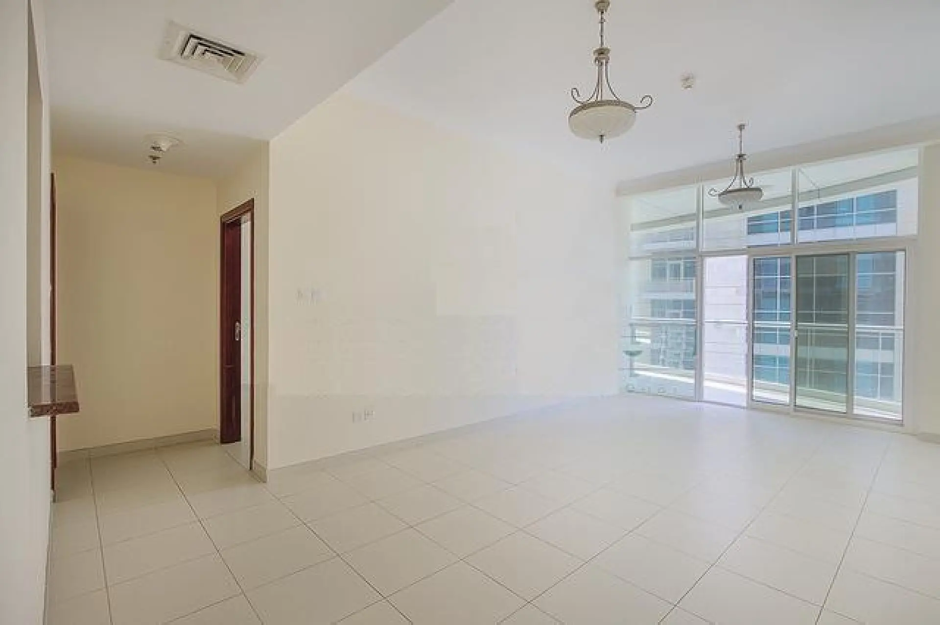 sct6-1590742618124 Vacant, Spacieux appartement à 1 chambre à Business Bay – Appartement Dubai (7/10)
