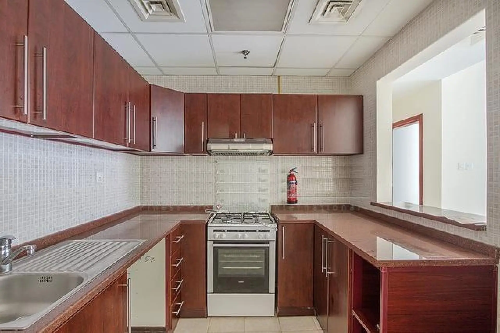 sct8-1590742621124 Vacant, Spacieux appartement à 1 chambre à Business Bay – Appartement Dubai (9/10)