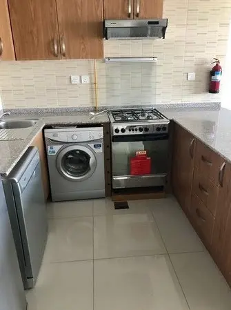 Très beau 3 pièces neuf – Appartement Dubai (10/12)