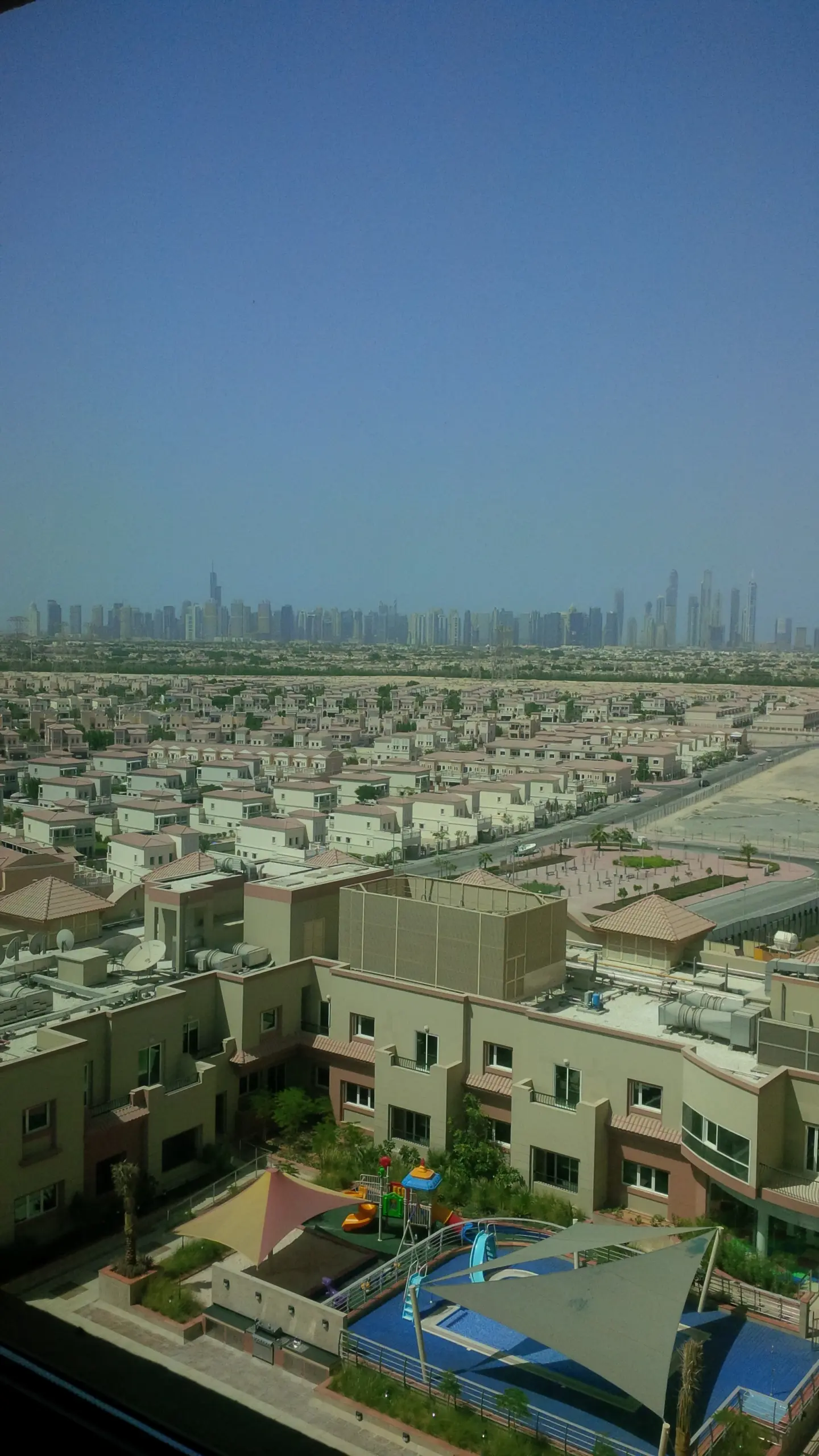 Superbe appartement 3 pièces tout neuf à Jumeirah Village. Offre exceptionnelle - 21 % de réduction! – Appartement Dubai (3/1