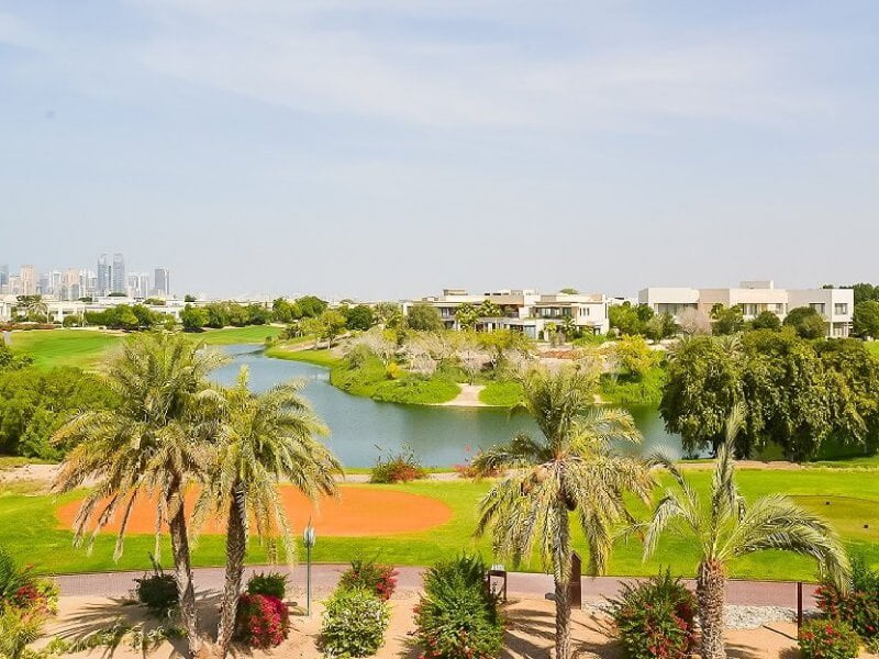 Emirates Hills, top 5 des quartiers de villas luxueux à Dubaï