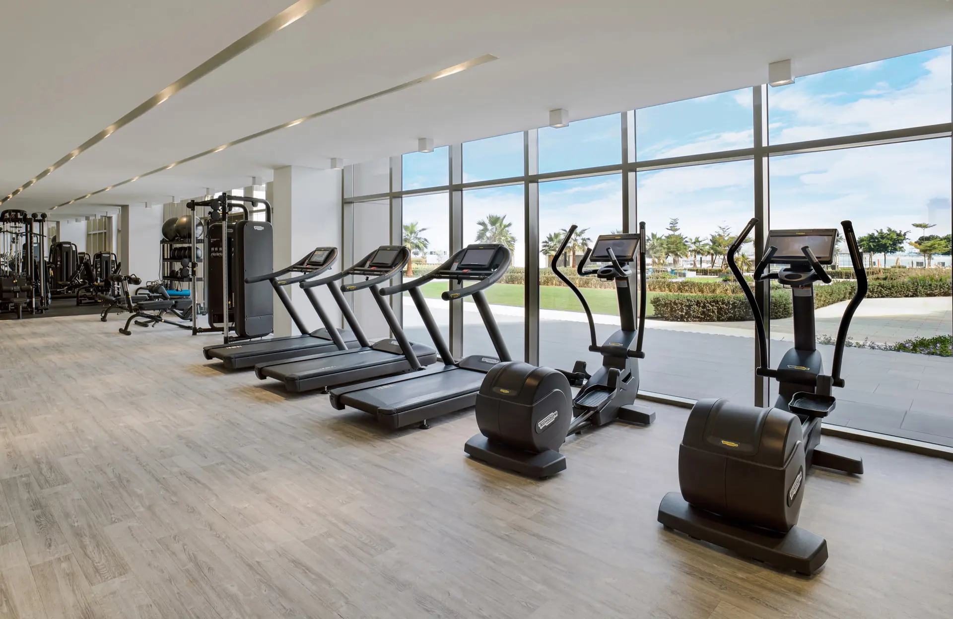 Géré par Accor Hotels Worldwide, Mansio propose une série d'appart-hôtels entièrement meublés comprenant des appartements d'u