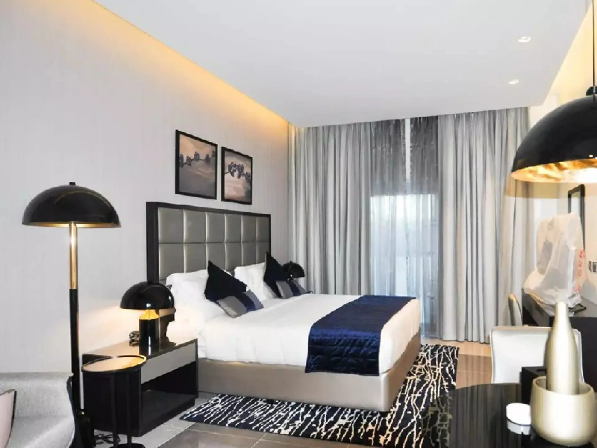 new-project-77 STUDIO MEUBLÉ DE 45 M2 À 5 MINUTES DU CENTRE – Appartement Dubai (4/10)