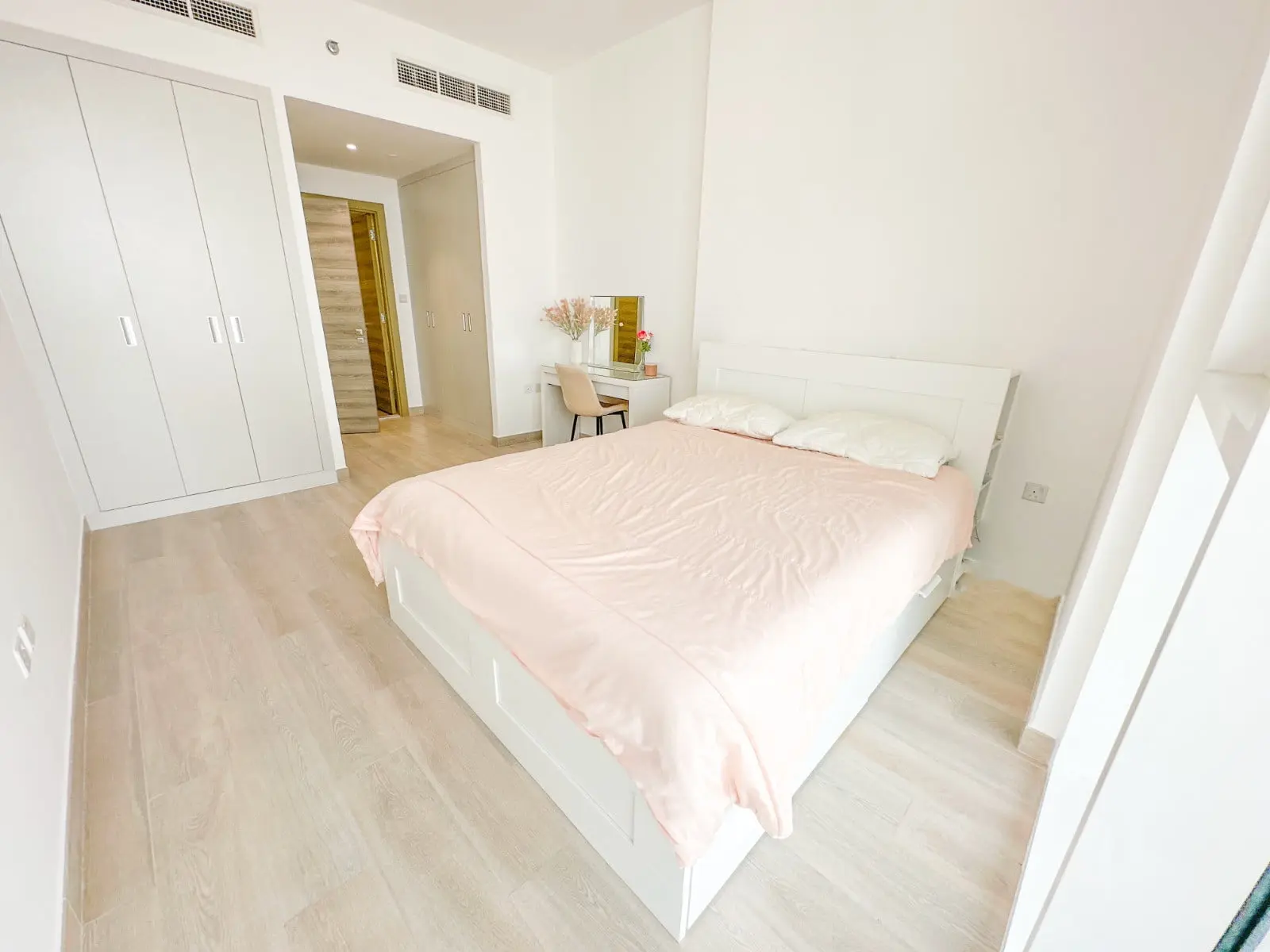 ÉTAGE LE PLUS ÉLEVÉ / VUE SUR LA SKYLINE / ENTIÈREMENT MEUBLÉ – Appartement DUBAI (7/13)