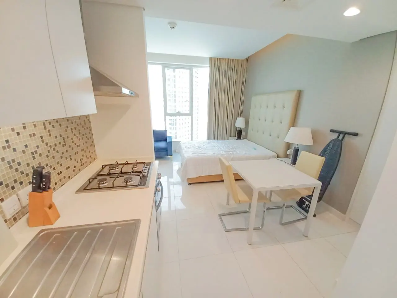 VUE sur le CANAL / ÉTAGE ÉLEVÉ / MEUBLÉ – Appartement DUBAI (8/9)