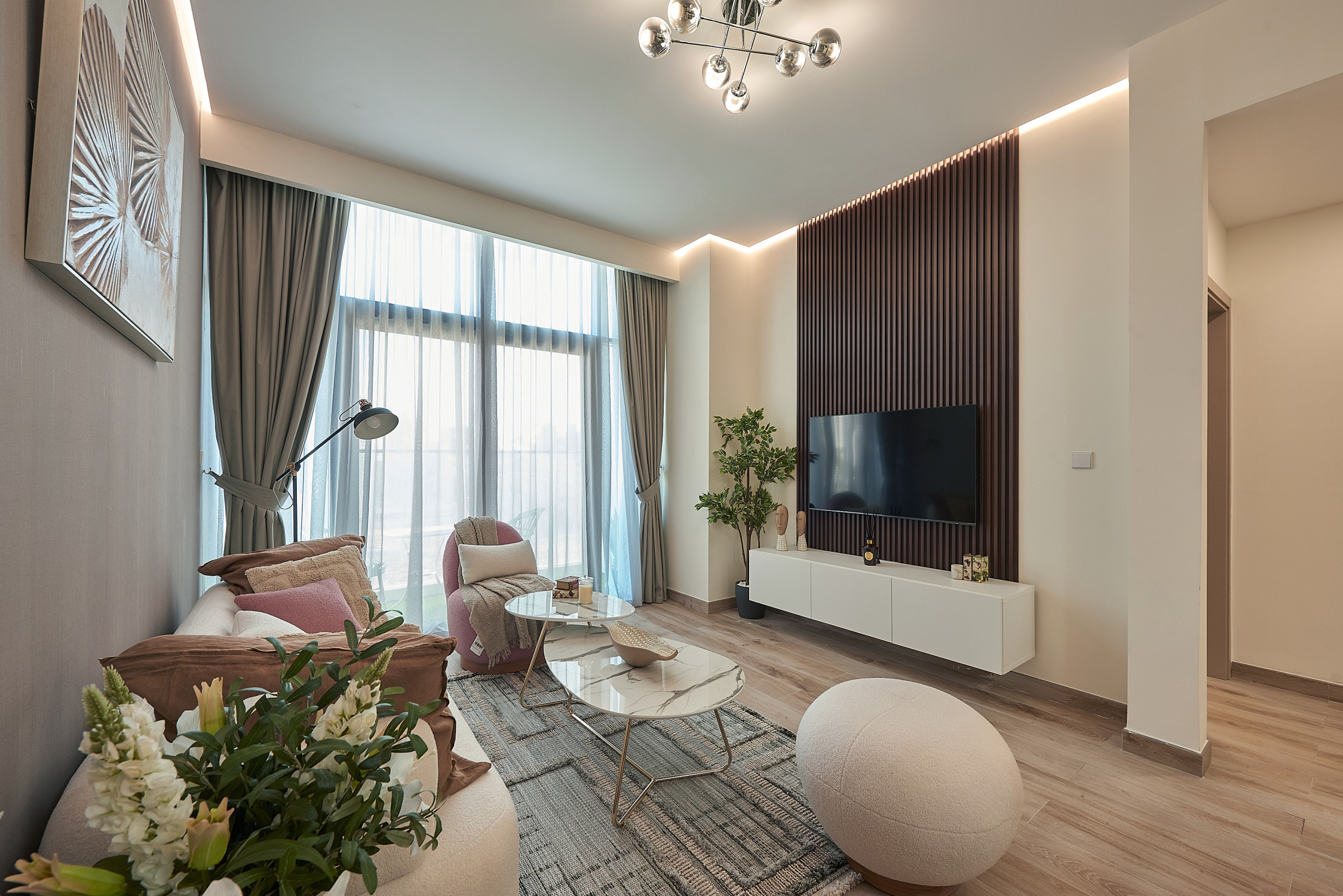 living tv view - Immobilier Dubai