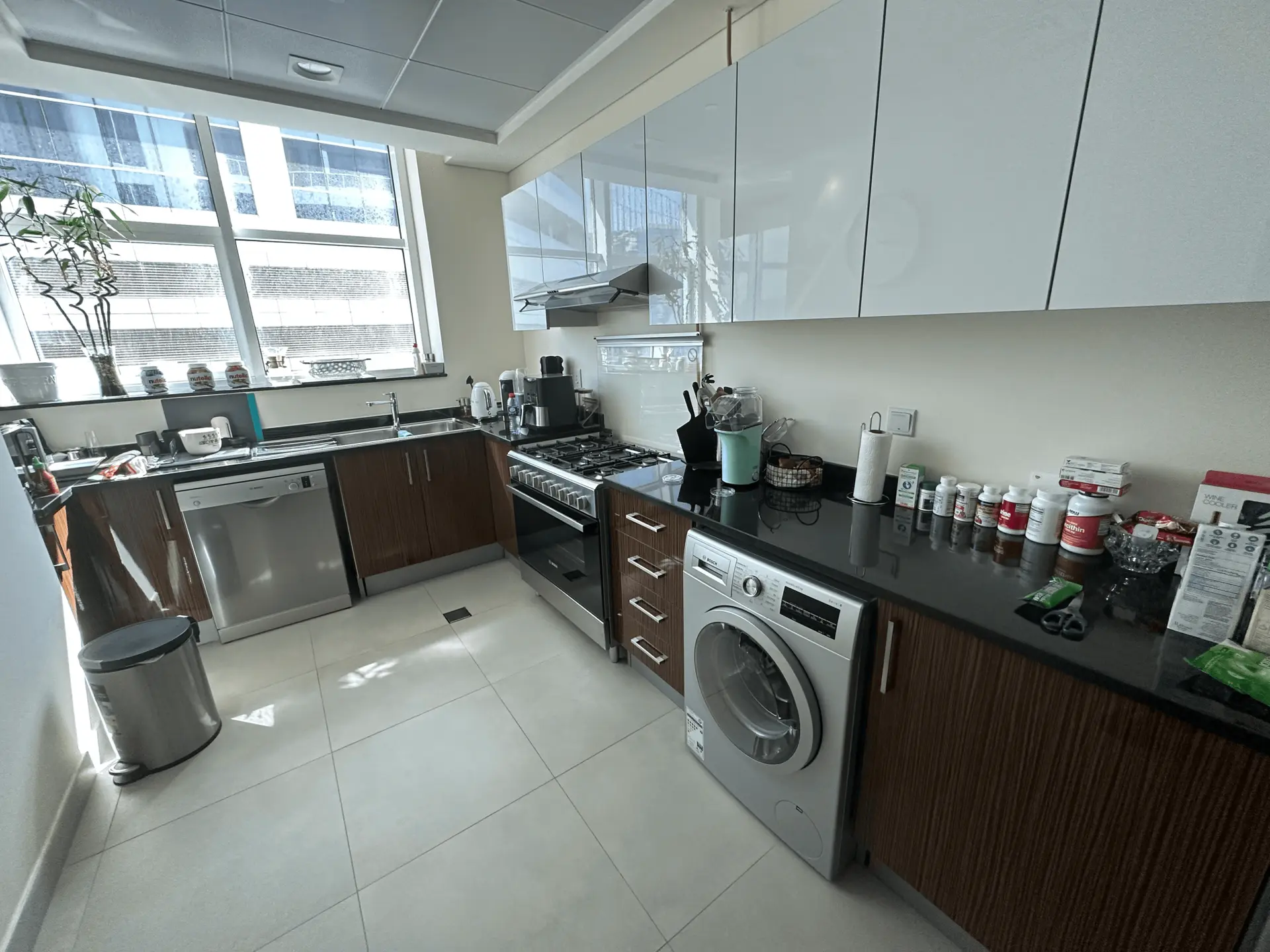 52761-kitchen1 Spacieux T2 dans une des tours les plus standing de la Marina – Appartement Dubai (8/9)