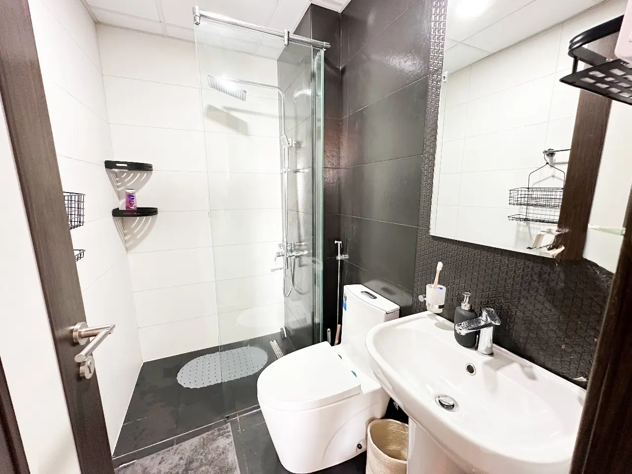 54062-WhatsApp-Image-2024-01-05-at-17.39.02 Entièrement meublé | Prêt à emménager | Tout neuf – Appartement DUBAI (10/13)