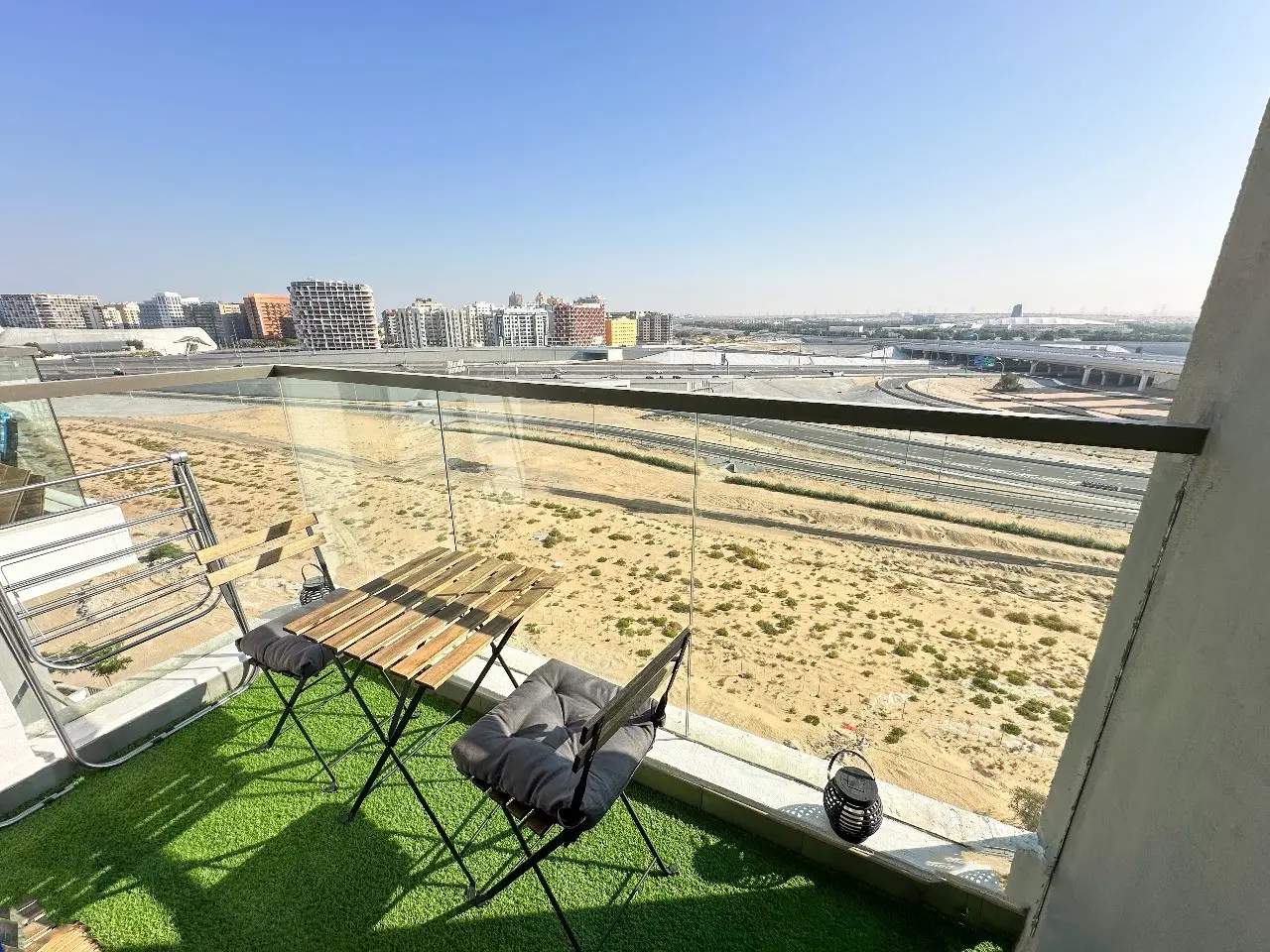 Entièrement meublé | Prêt à emménager | Tout neuf Entièrement meublé | Prêt à emménager | Tout neuf – Appartement DUBAI (1/13)