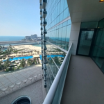 ACCÈS DIRECT À LA PLAGE | 3 CHAMBRES AVEC SALLE DE BAIN PRIVATIVE + CHAMBRE DE SERVICE + BUANDERIE Appartement Dubai 8 - Dubai Immobilier 9a4e7197 b509 11ee 8569 ea53ae9f262d 17075274424467 - Immobilier Dubai
